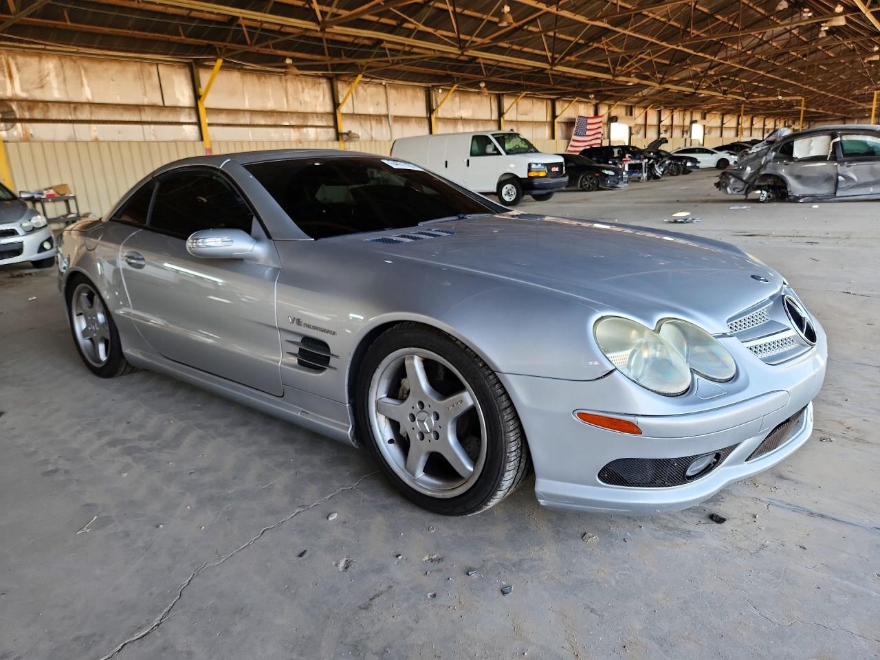 2004 Mercedes-benz Sl 55 Amg Silver vin: WDBSK74F84F066596