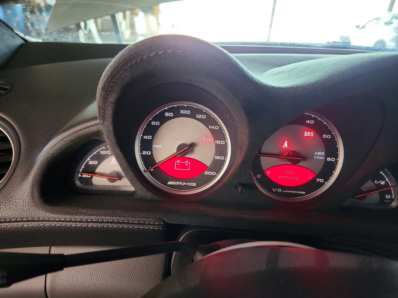 2004 Mercedes-benz Sl 55 Amg Silver vin: WDBSK74F84F066596