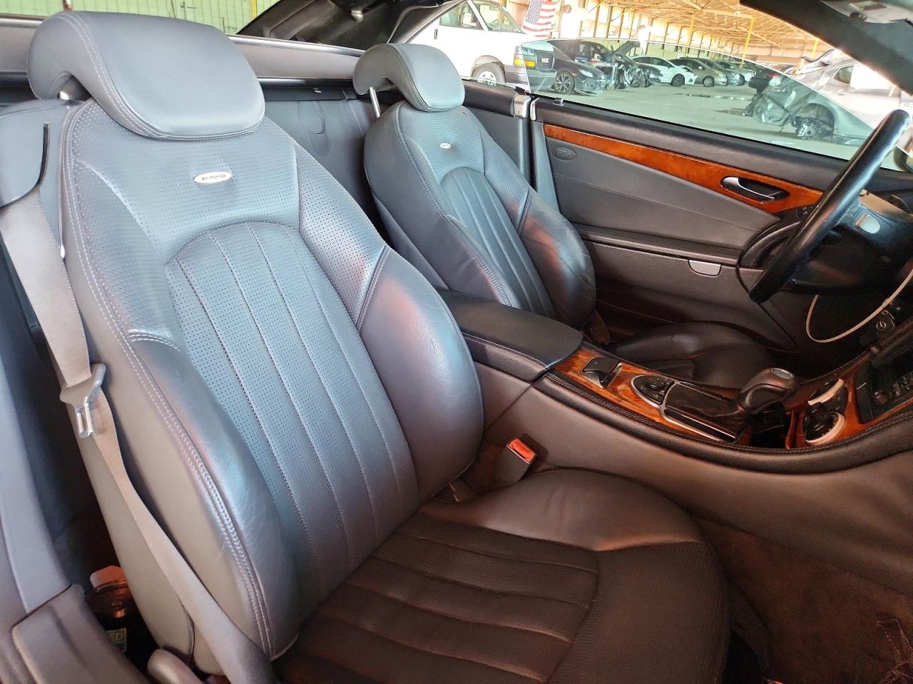 2004 Mercedes-benz Sl 55 Amg Silver vin: WDBSK74F84F066596