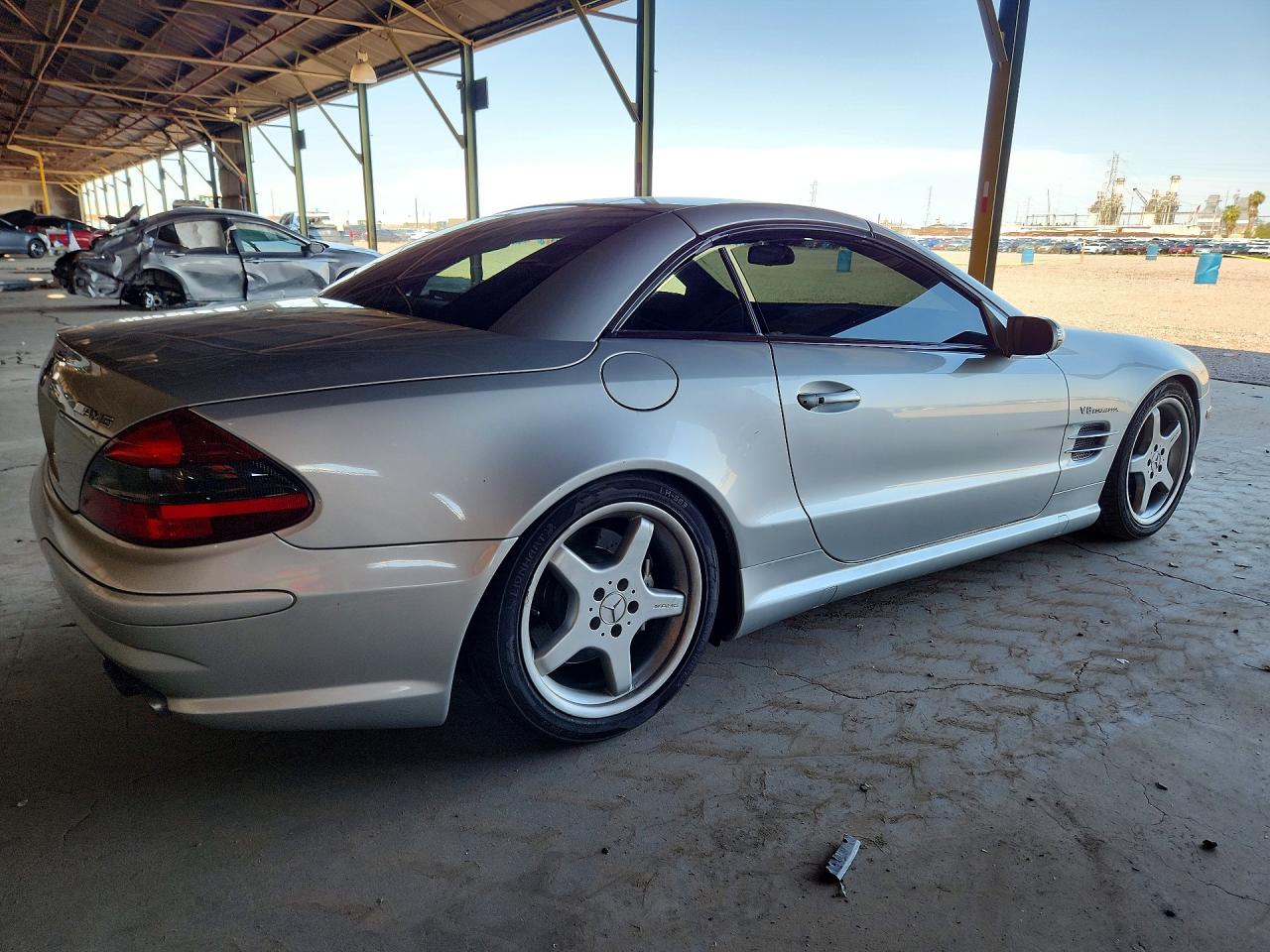 2004 Mercedes-benz Sl 55 Amg Silver vin: WDBSK74F84F066596