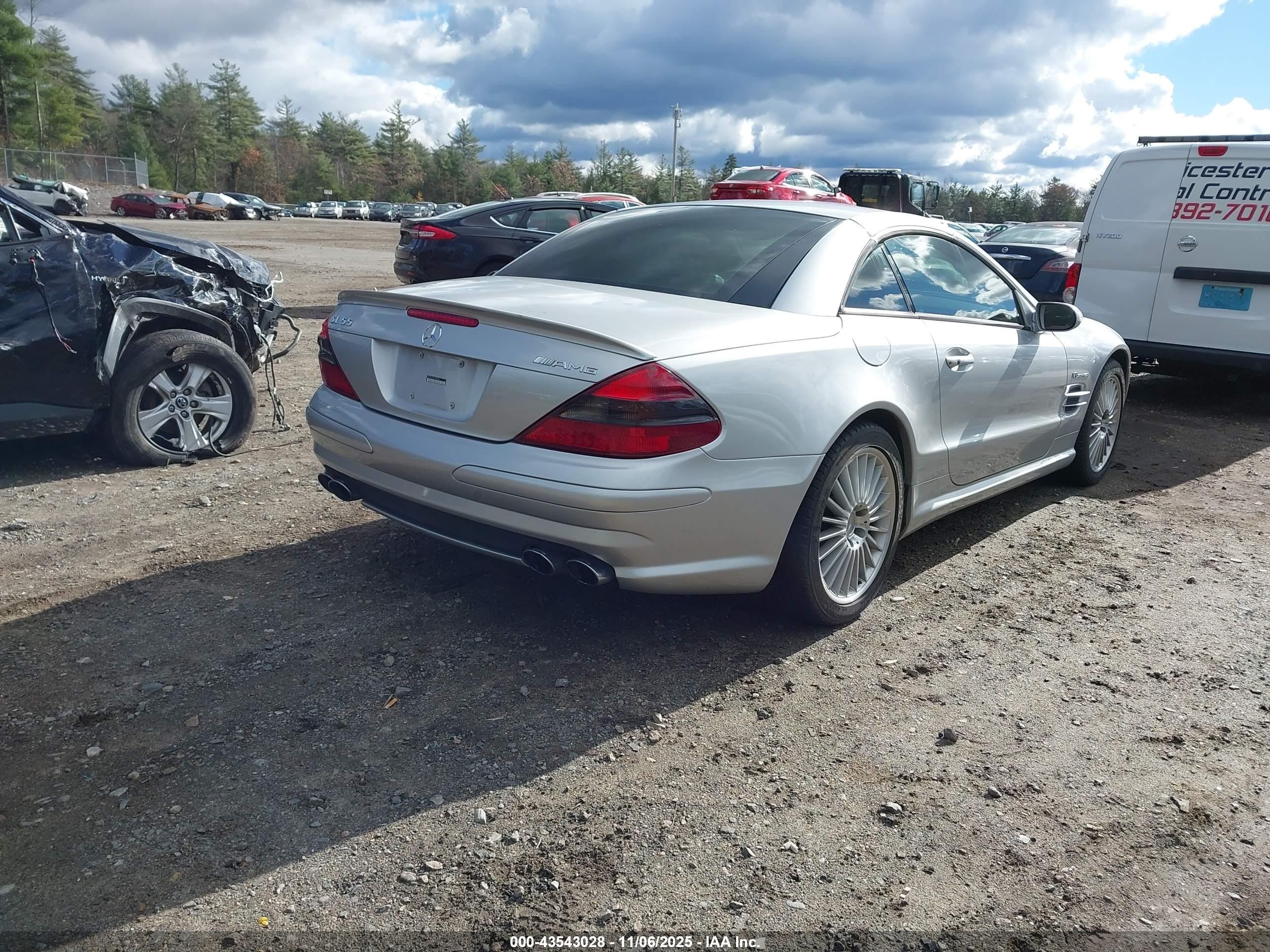 2004 Mercedes-benz Sl 55 Amg   Серебряный vin: WDBSK74F84F083043
