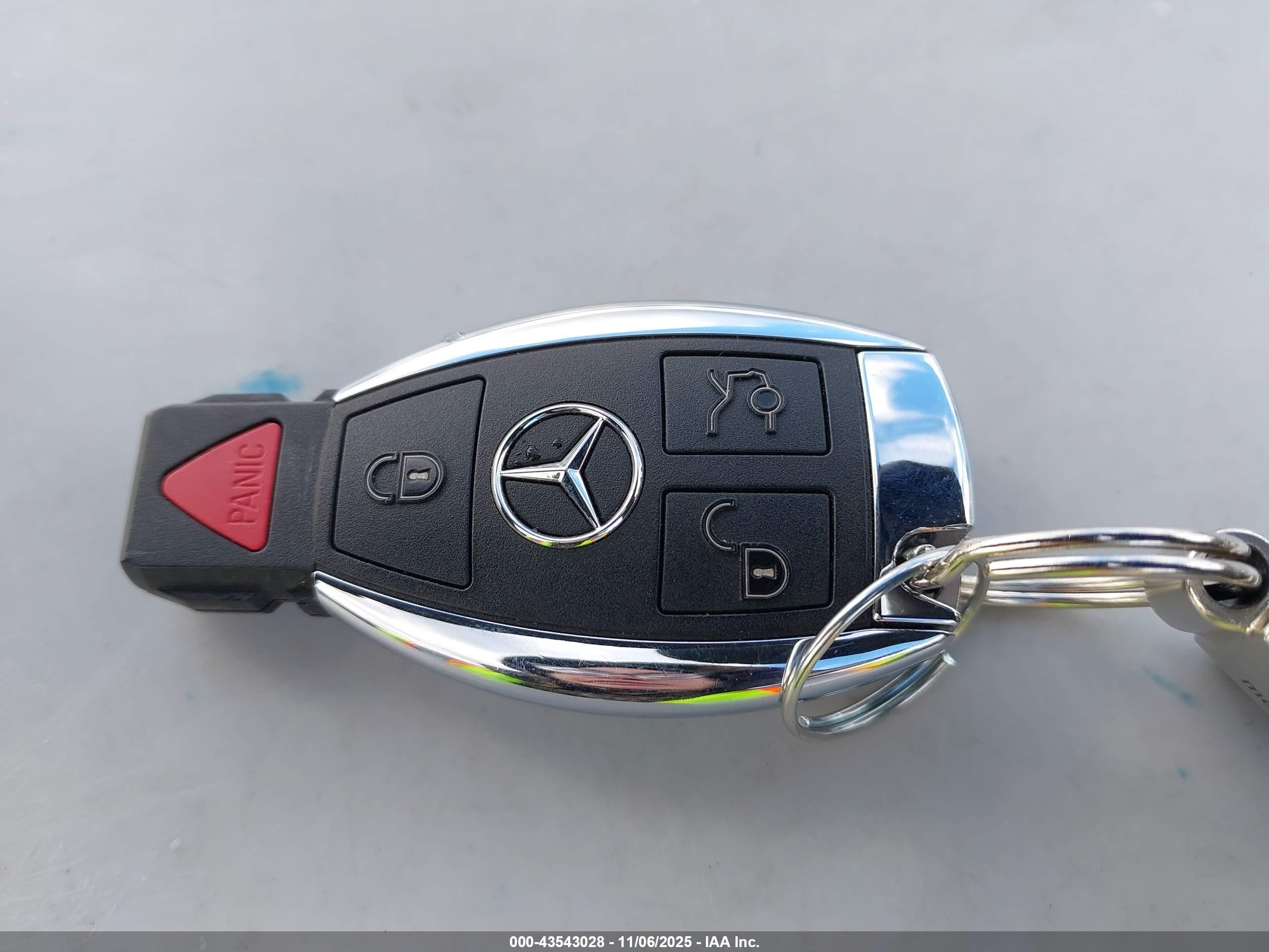 2004 Mercedes-benz Sl 55 Amg   Серебряный vin: WDBSK74F84F083043