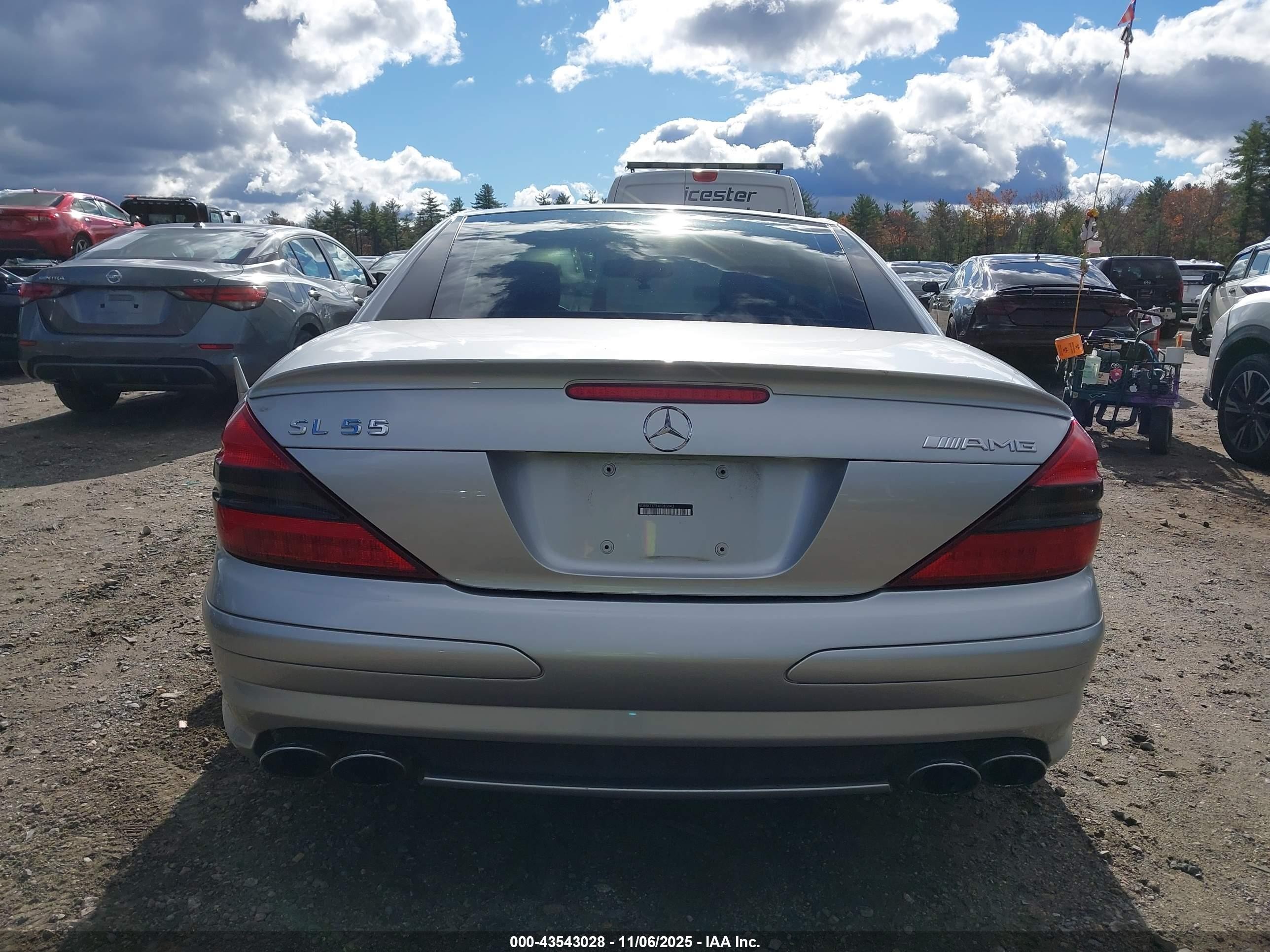 2004 Mercedes-benz Sl 55 Amg   Серебряный vin: WDBSK74F84F083043