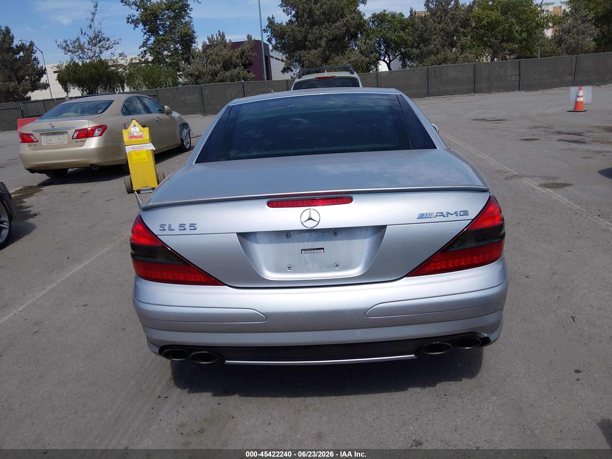 2003 Mercedes-benz Sl 55 Amg   Silver vin: WDBSK74FX3F037129