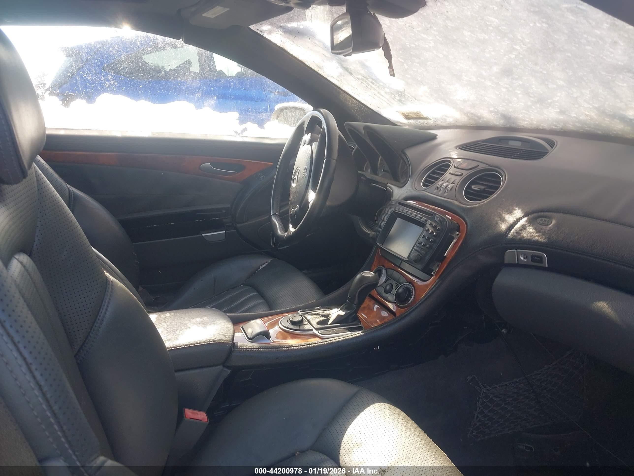 2003 Mercedes-benz Sl 55 Amg   Серебряный vin: WDBSK74FX3F046803