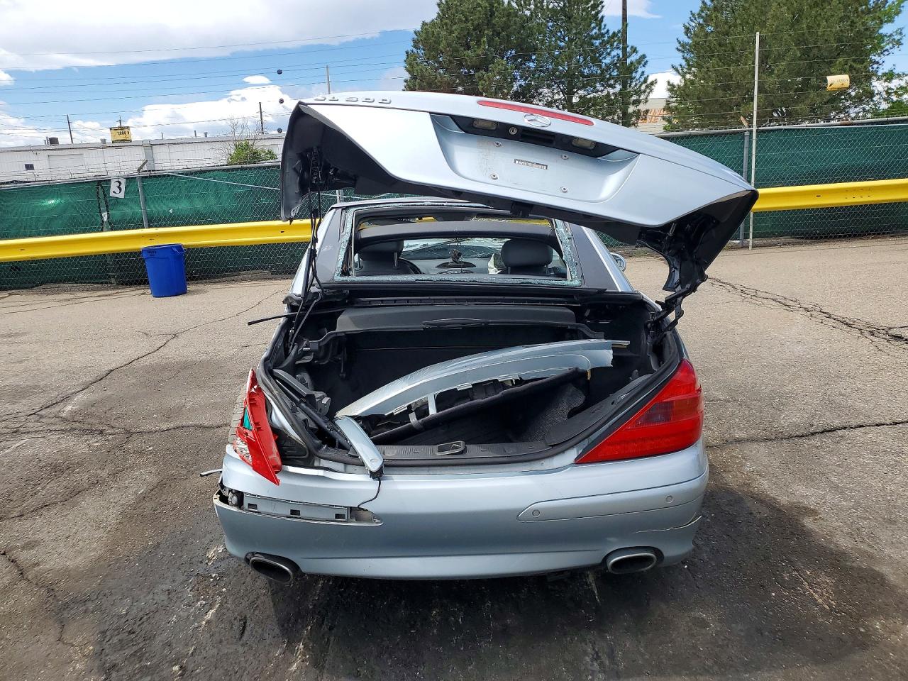 2003 Mercedes-benz Sl 500r Серебряный vin: WDBSK75F03F005868