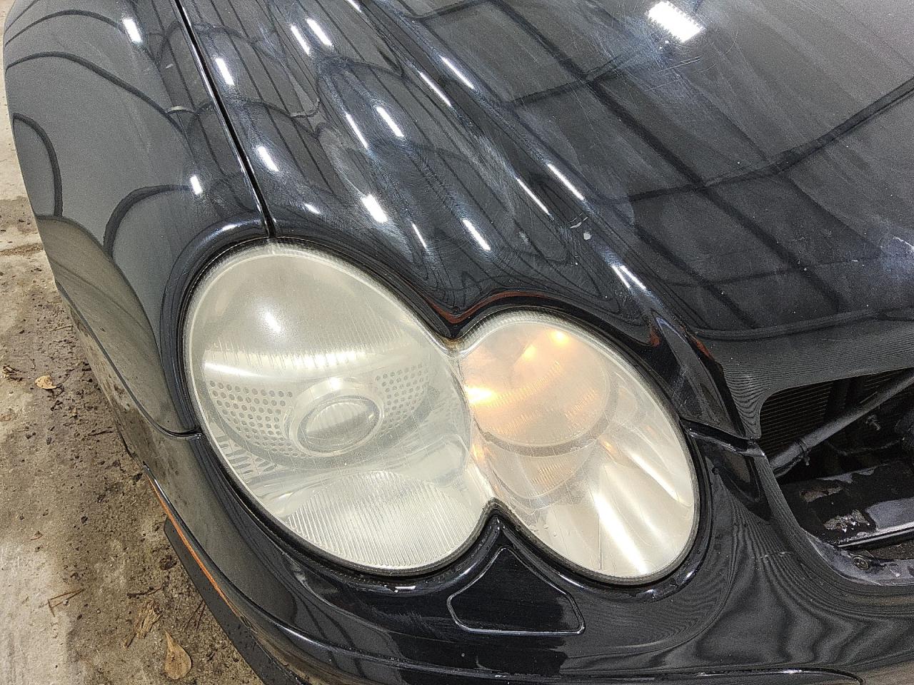 2003 Mercedes-benz Sl 500r Black vin: WDBSK75F03F007670 Damage: Right Head Lamp, Faded, Repair Required