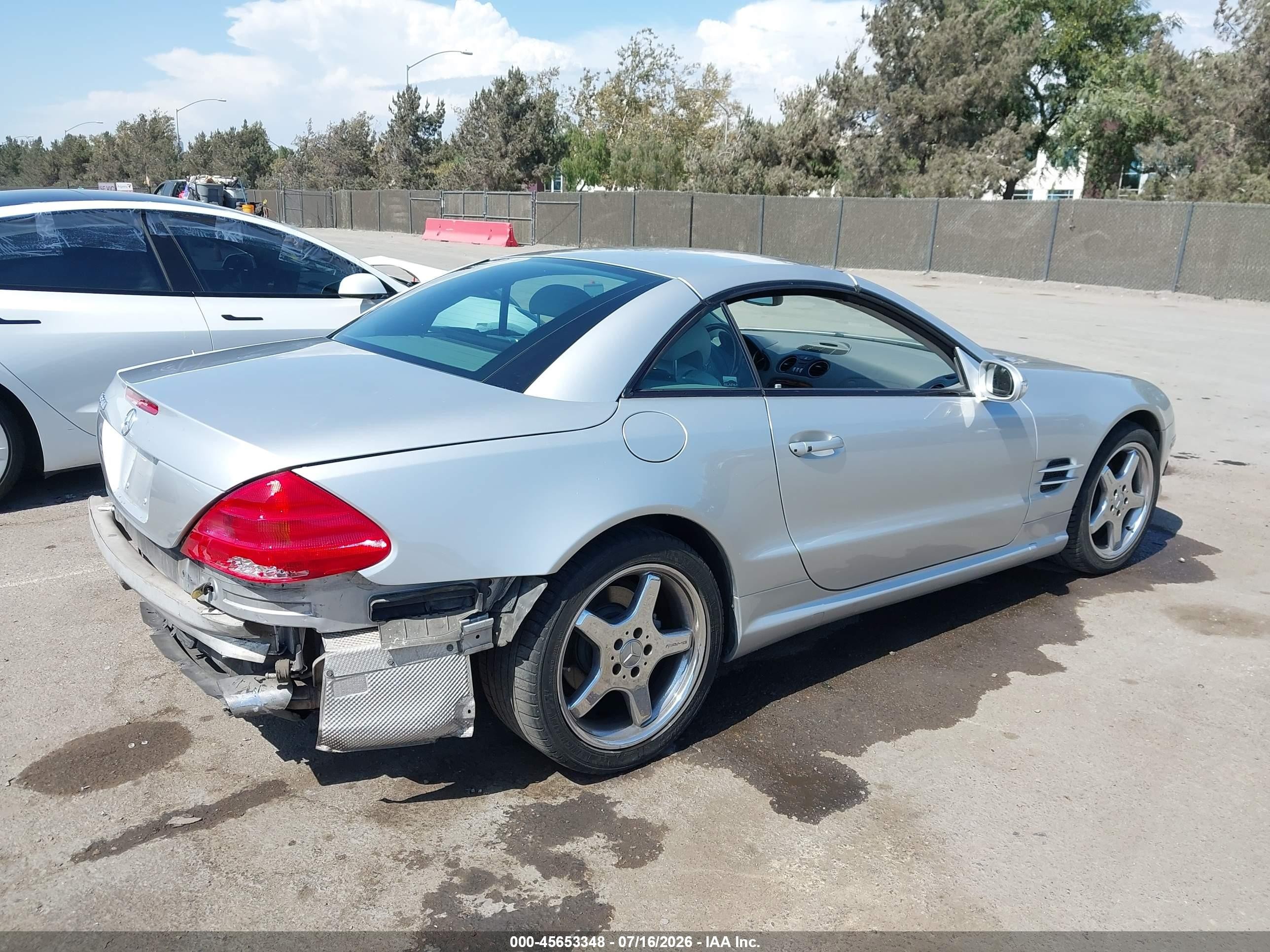 2003 Mercedes-benz Sl 500 Silver vin: WDBSK75F03F020063