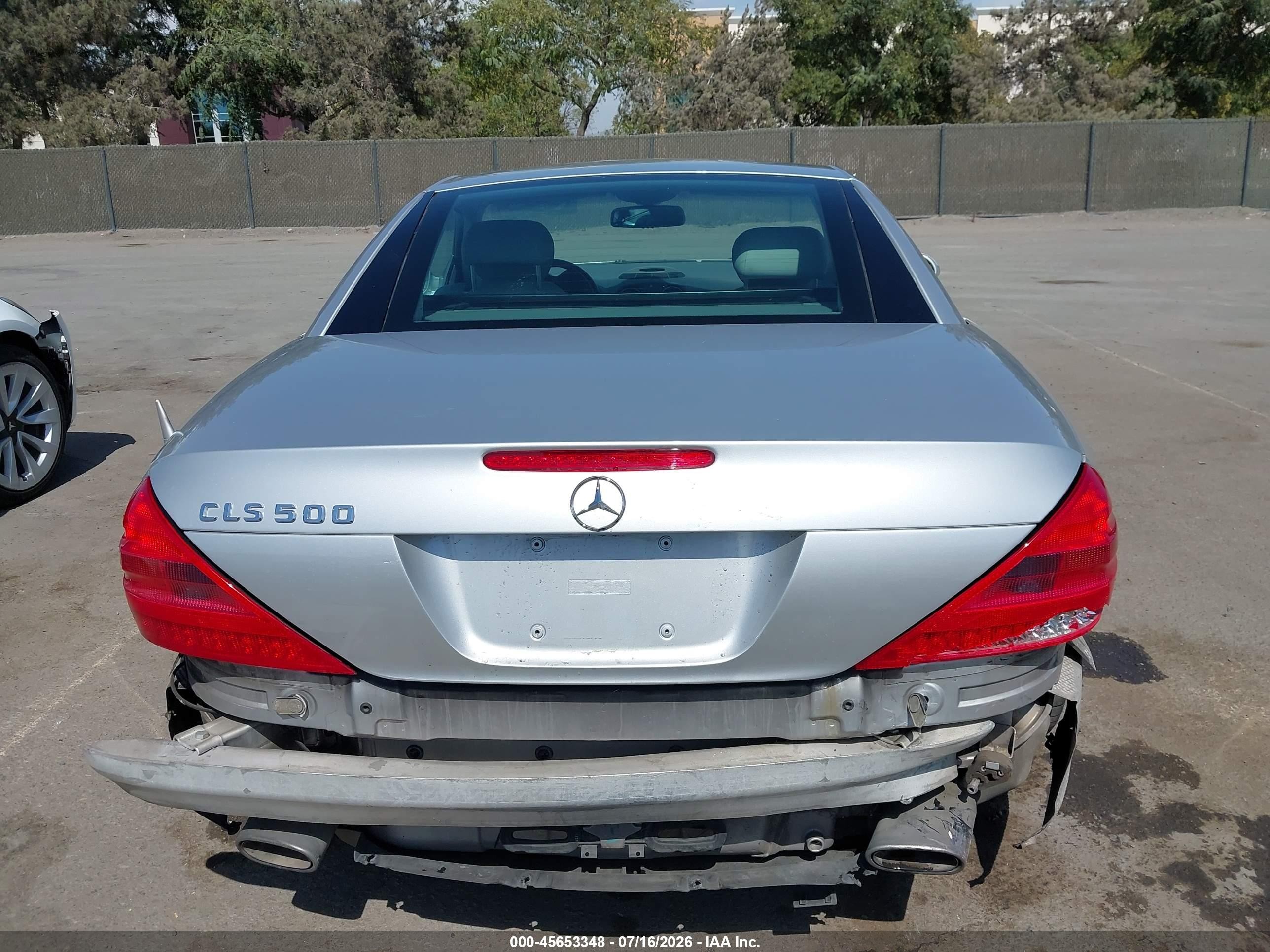 2003 Mercedes-benz Sl 500 Silver vin: WDBSK75F03F020063