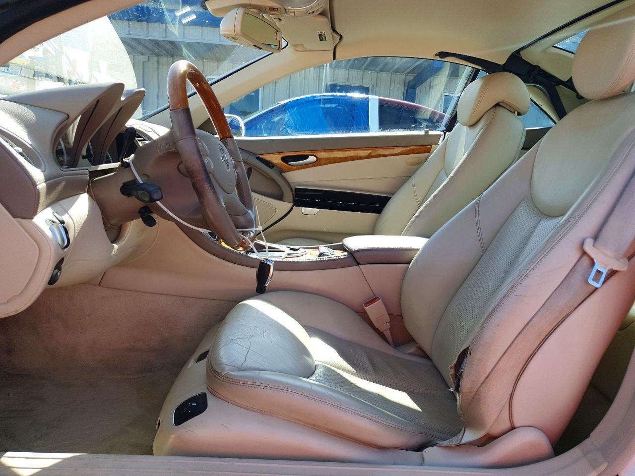 2005 Mercedes-benz Sl 500 Белый vin: WDBSK75F05F098930