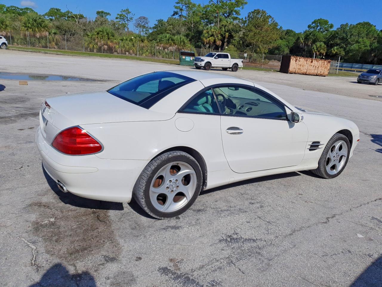 2005 Mercedes-benz Sl 500 Белый vin: WDBSK75F05F098930