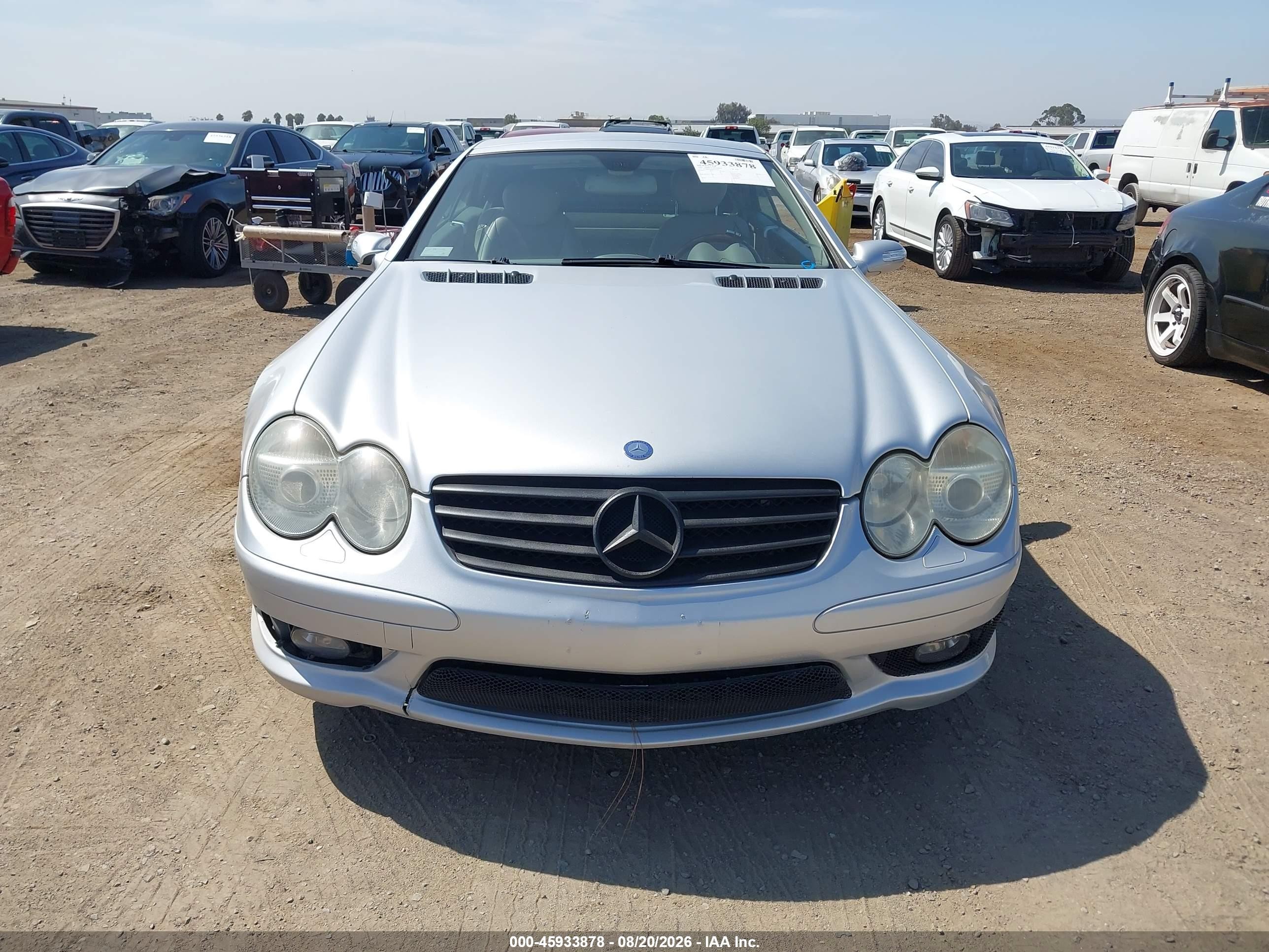 2006 Mercedes-benz Sl 500   Silver vin: WDBSK75F06F109538