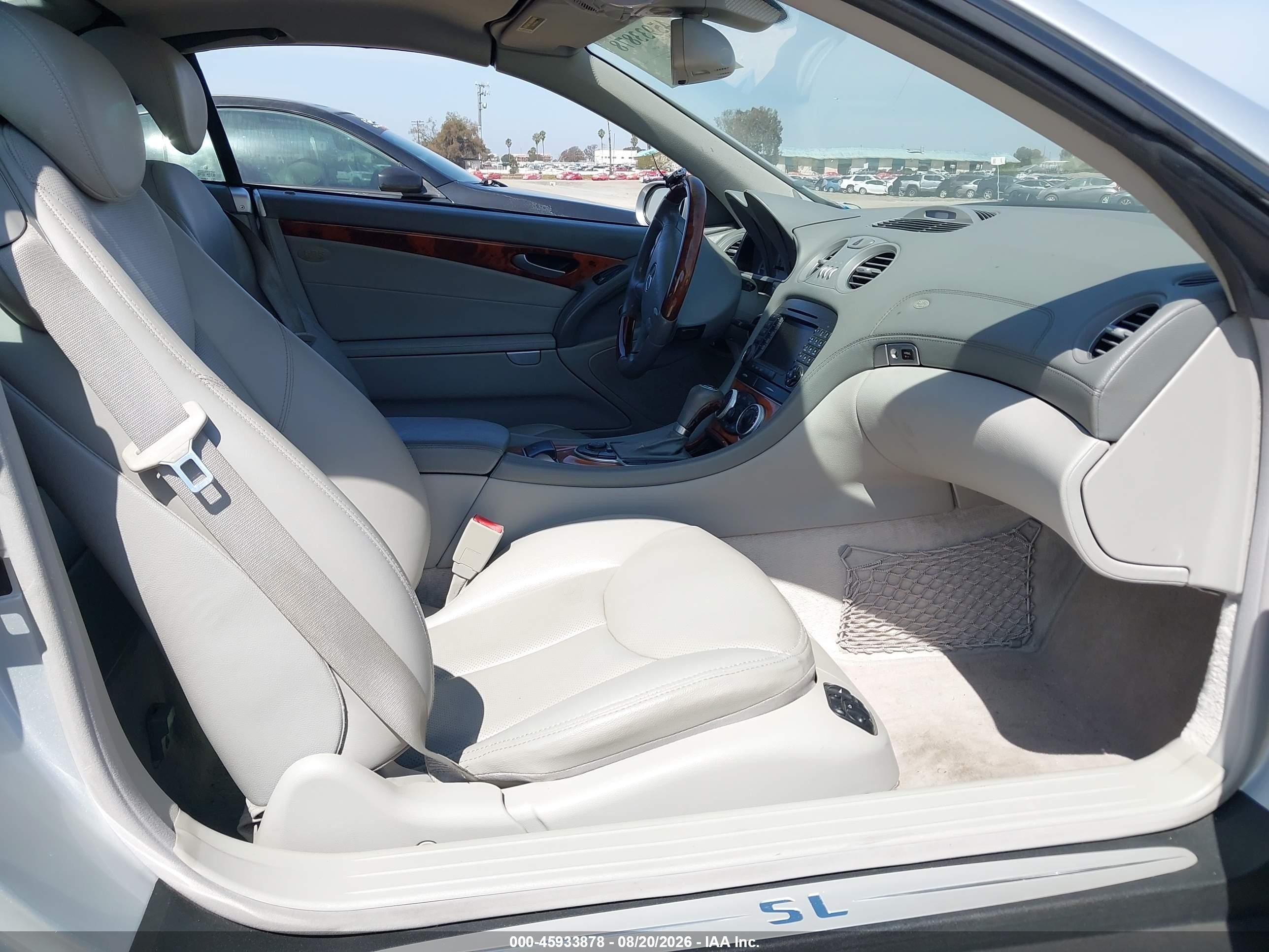 2006 Mercedes-benz Sl 500   Silver vin: WDBSK75F06F109538