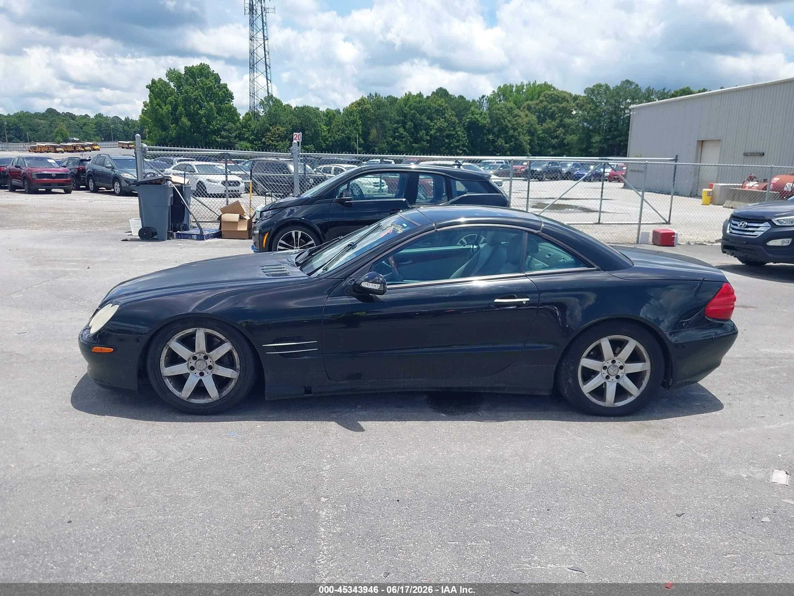 2003 Mercedes-benz Sl 500   Black vin: WDBSK75F13F021917