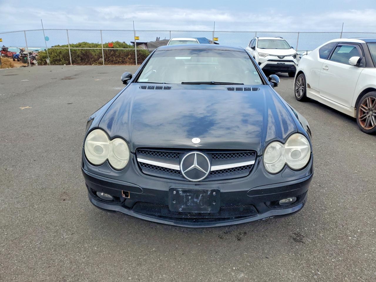 2003 Mercedes-benz Sl 500r Черный vin: WDBSK75F13F043027