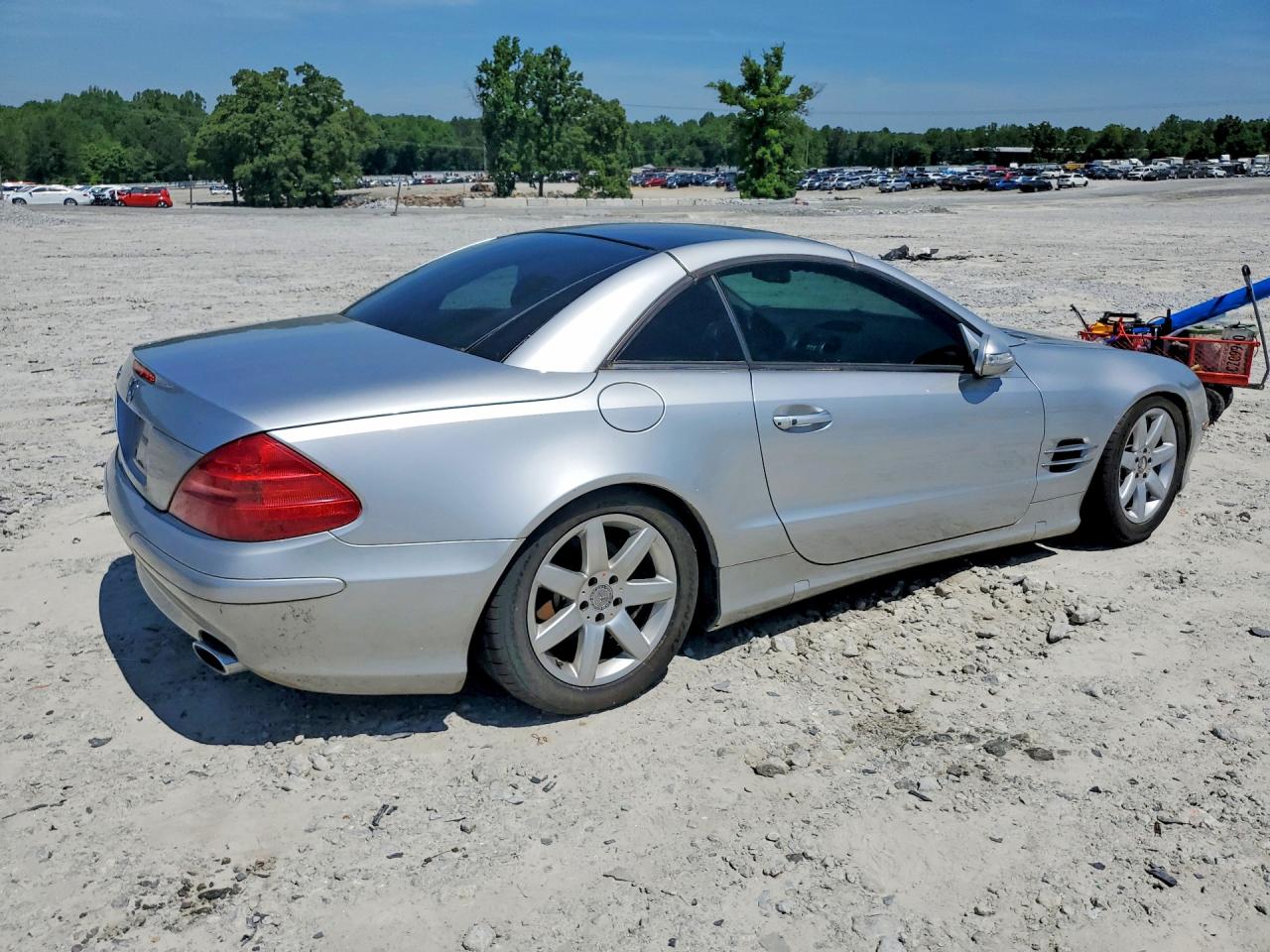 2004 Mercedes-benz Sl-class Silver vin: WDBSK75F13F049703