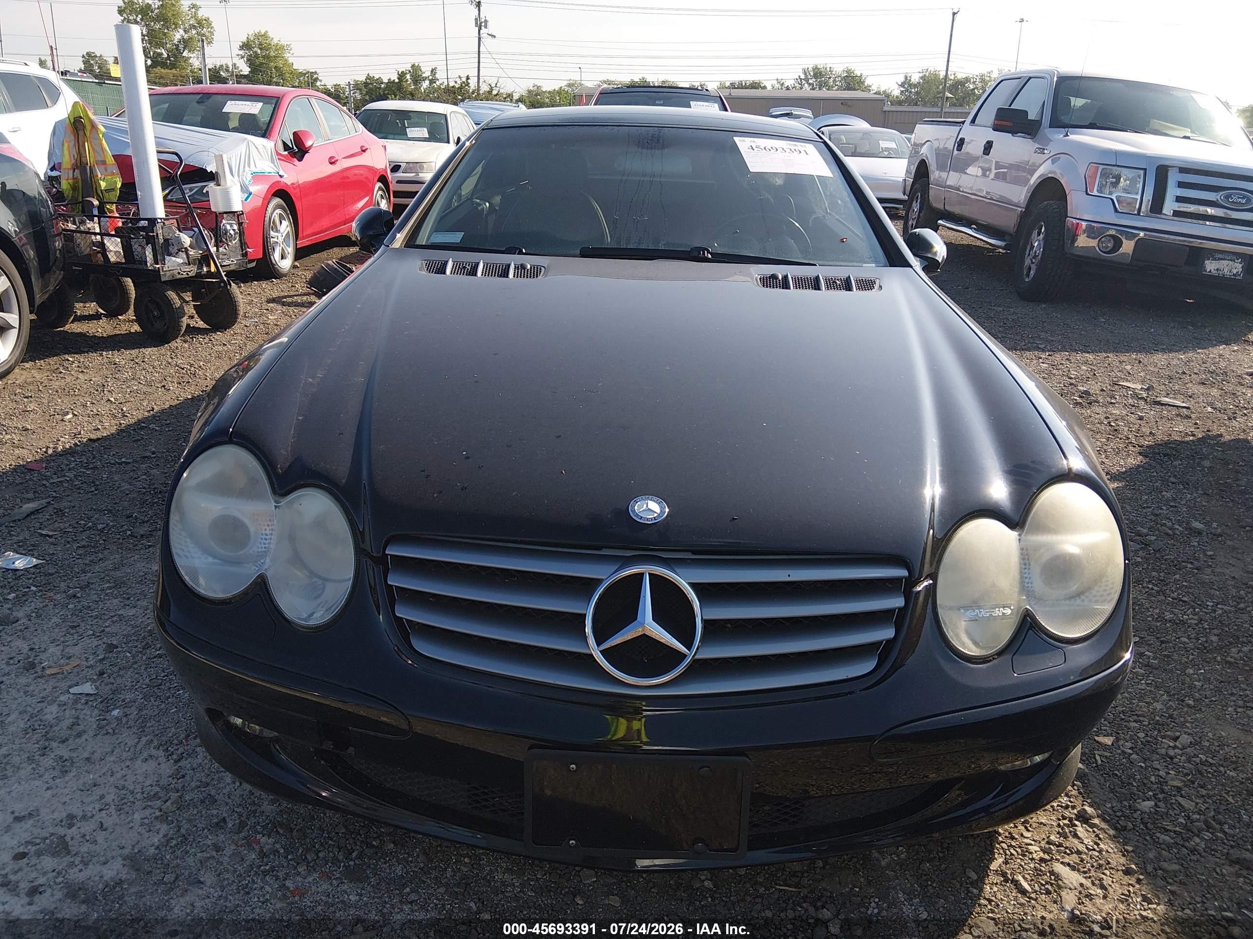 2003 Mercedes-benz Sl 500   Black vin: WDBSK75F13F059017