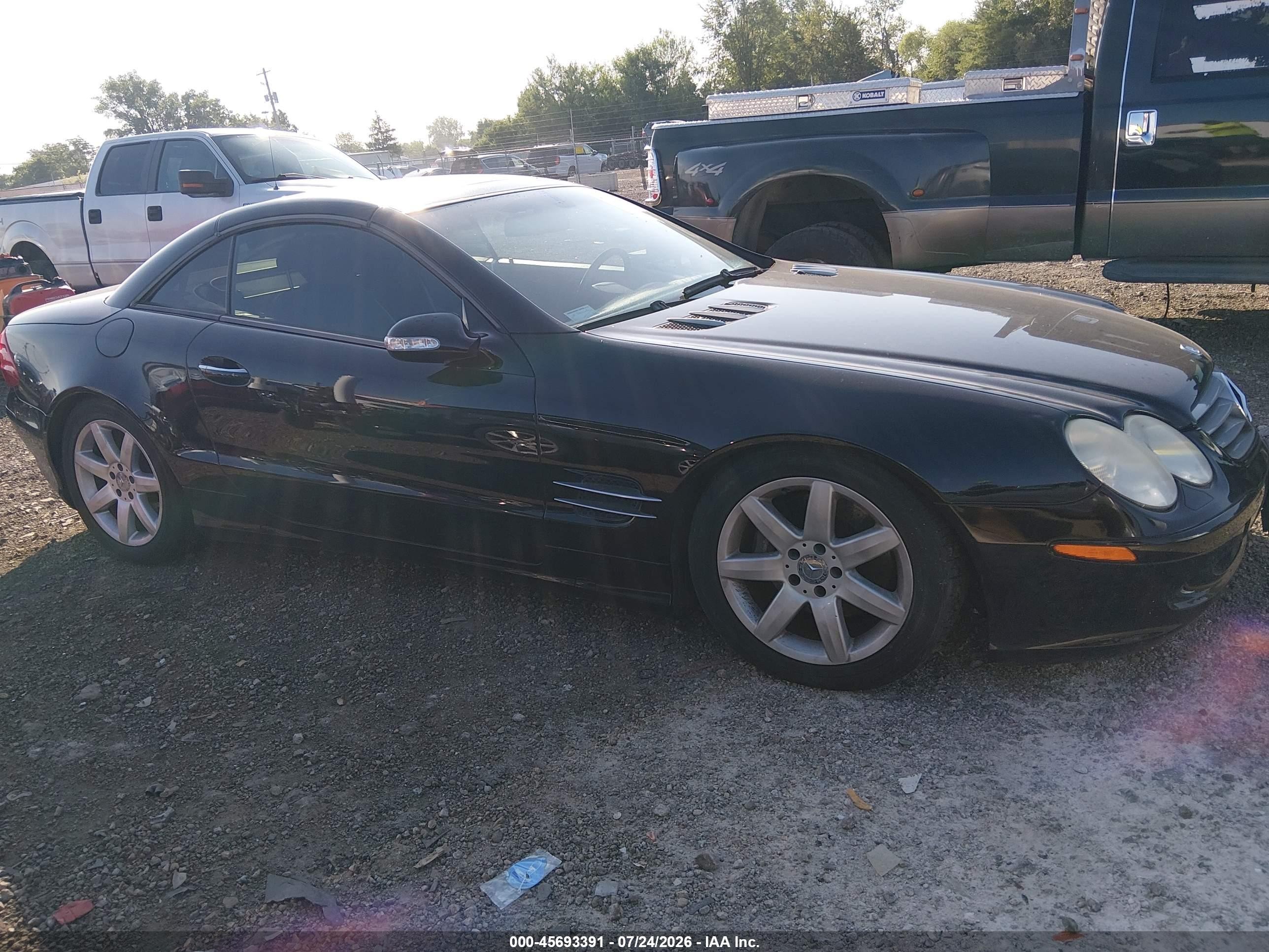 2003 Mercedes-benz Sl 500   Black vin: WDBSK75F13F059017