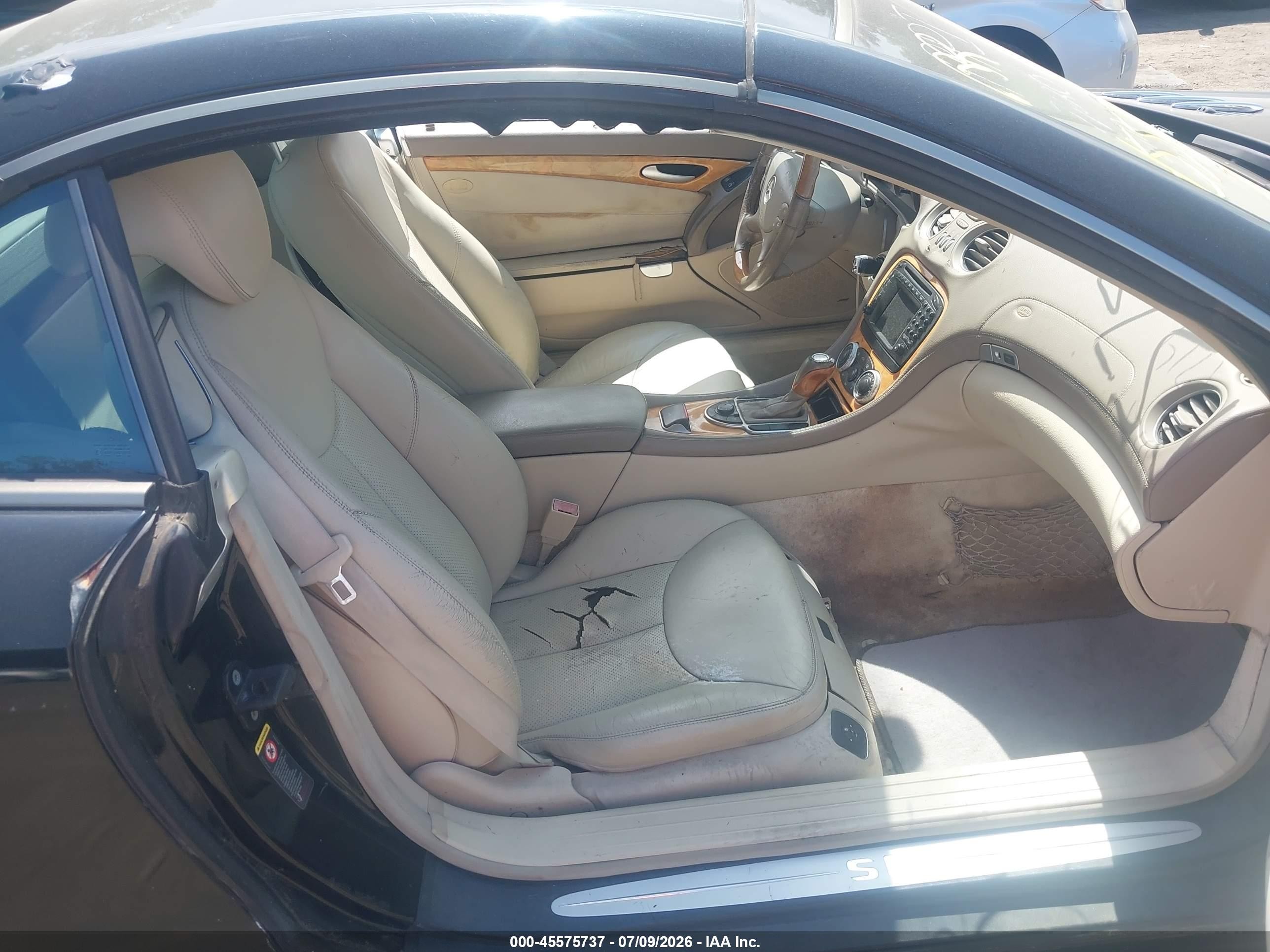 2003 Mercedes-benz Sl 500   Black vin: WDBSK75F13F059714