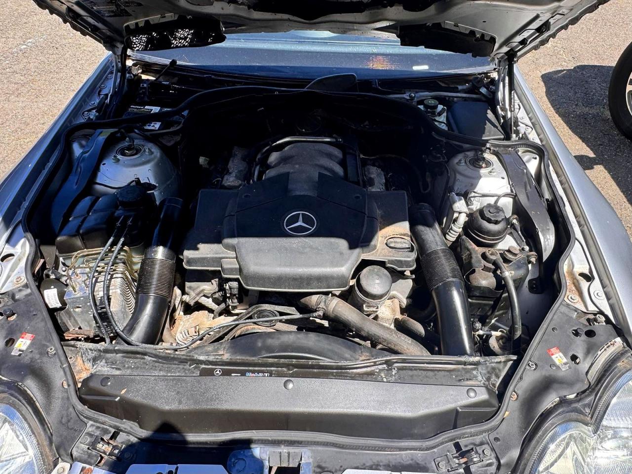 2003 Mercedes-benz Sl 500r Silver vin: WDBSK75F23F016161