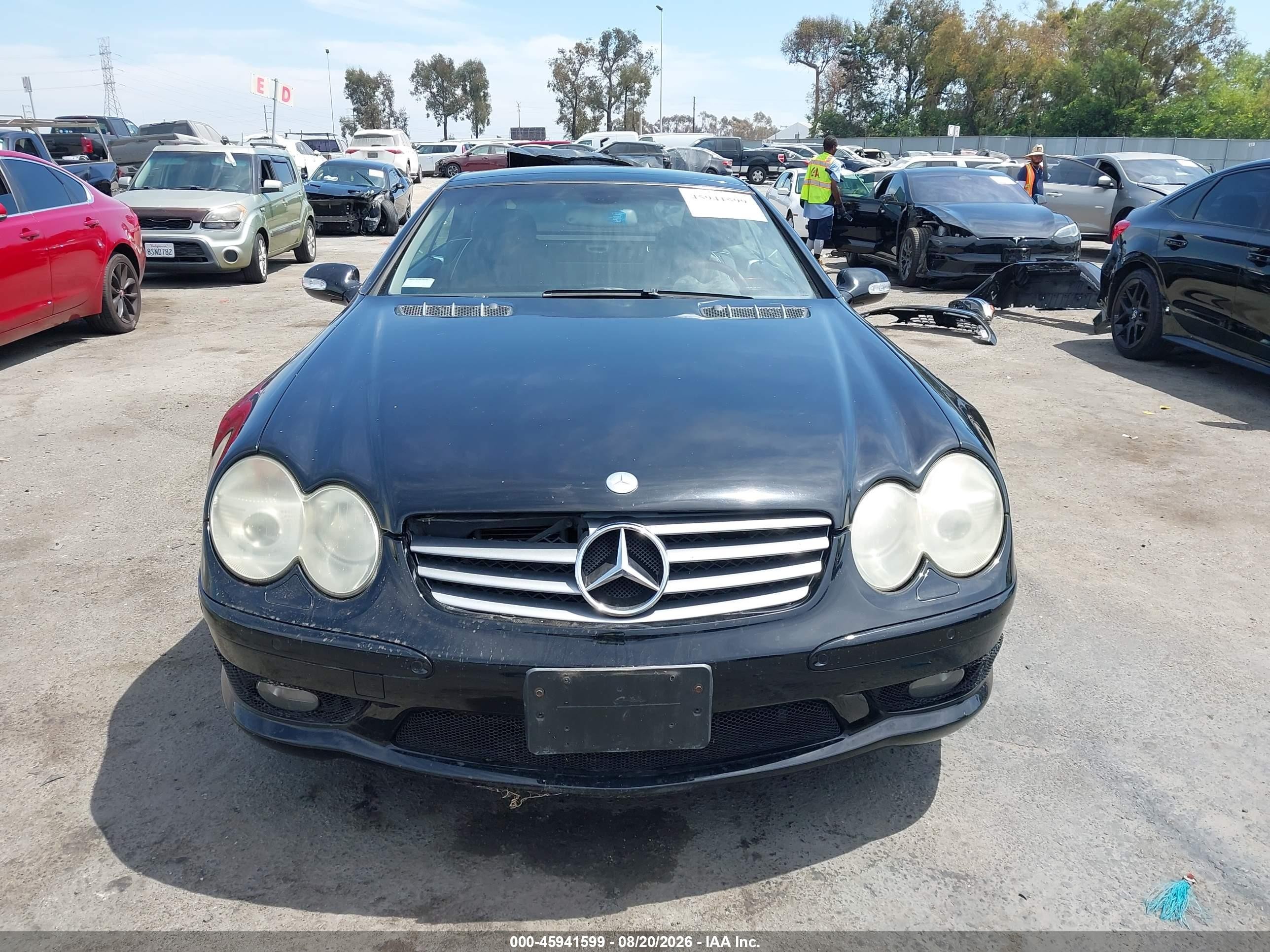 2003 Mercedes-benz Sl 500   Black vin: WDBSK75F23F018976