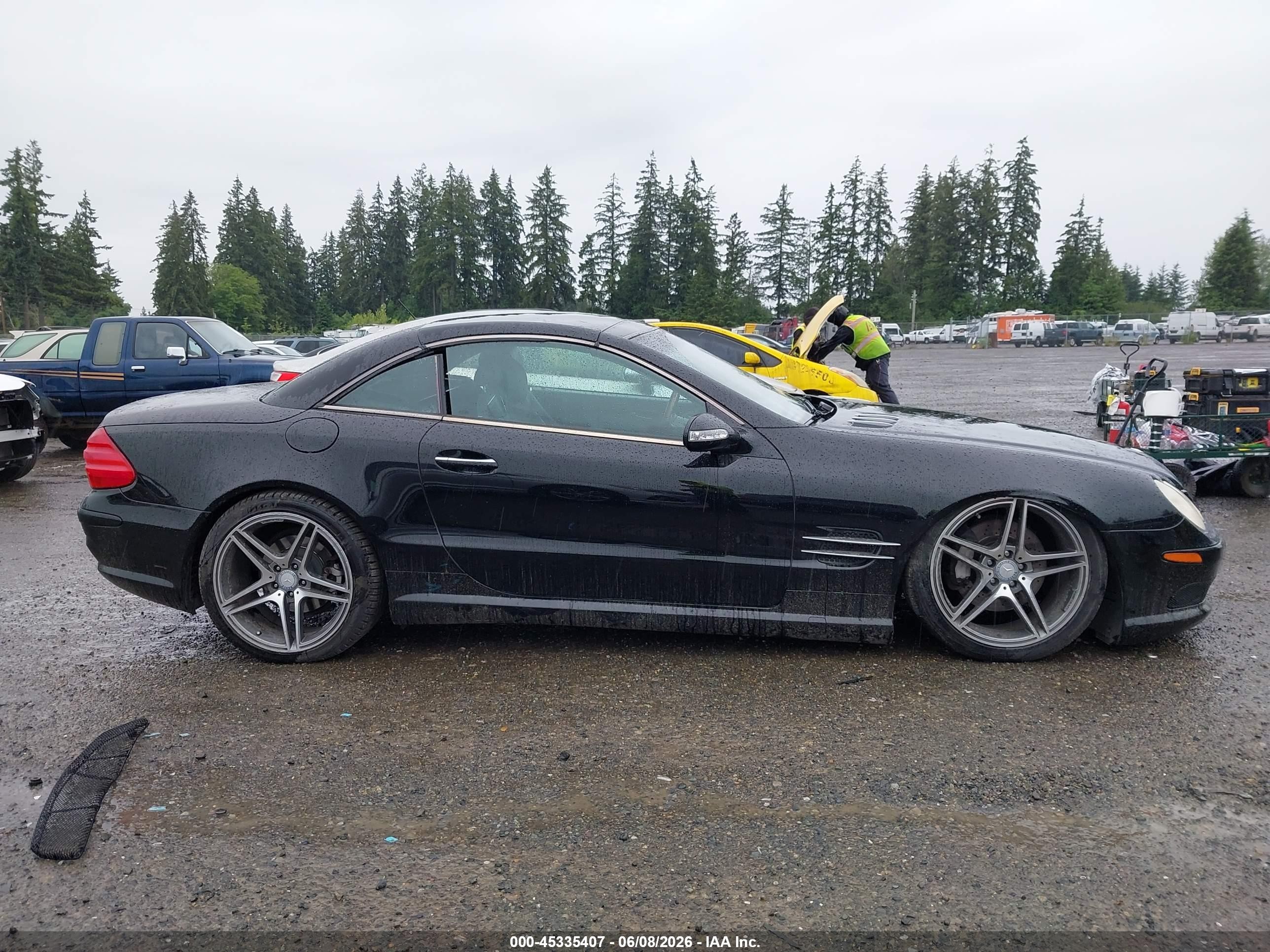 2003 Mercedes-benz Sl 500   Black vin: WDBSK75F23F027371
