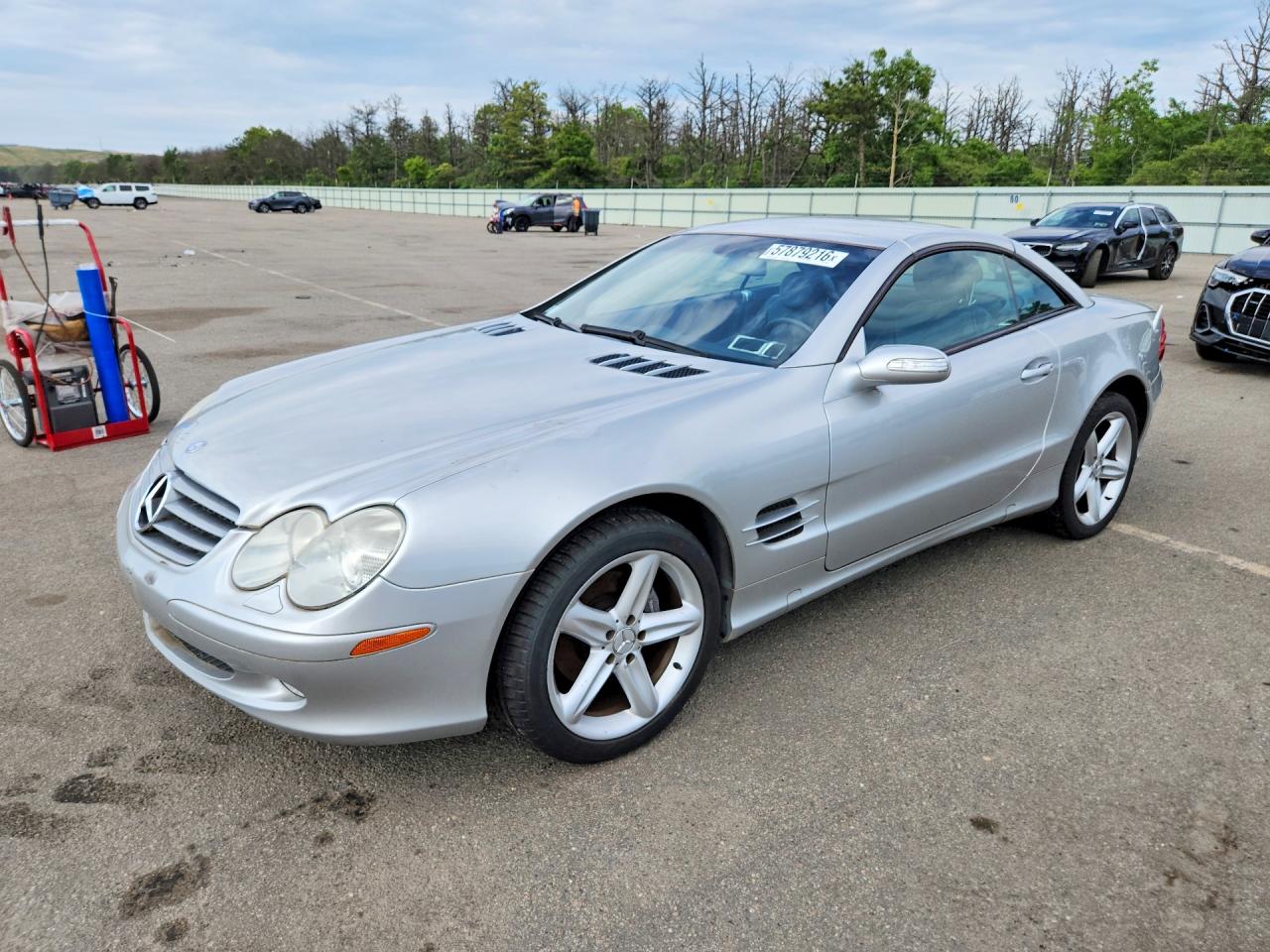 2004 Mercedes-benz Sl 500 Silver vin: WDBSK75F24F080511