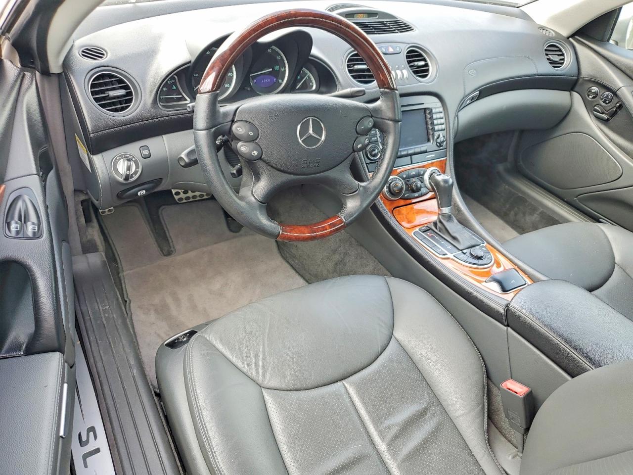 2005 Mercedes-benz Sl 500 Gray vin: WDBSK75F25F087301