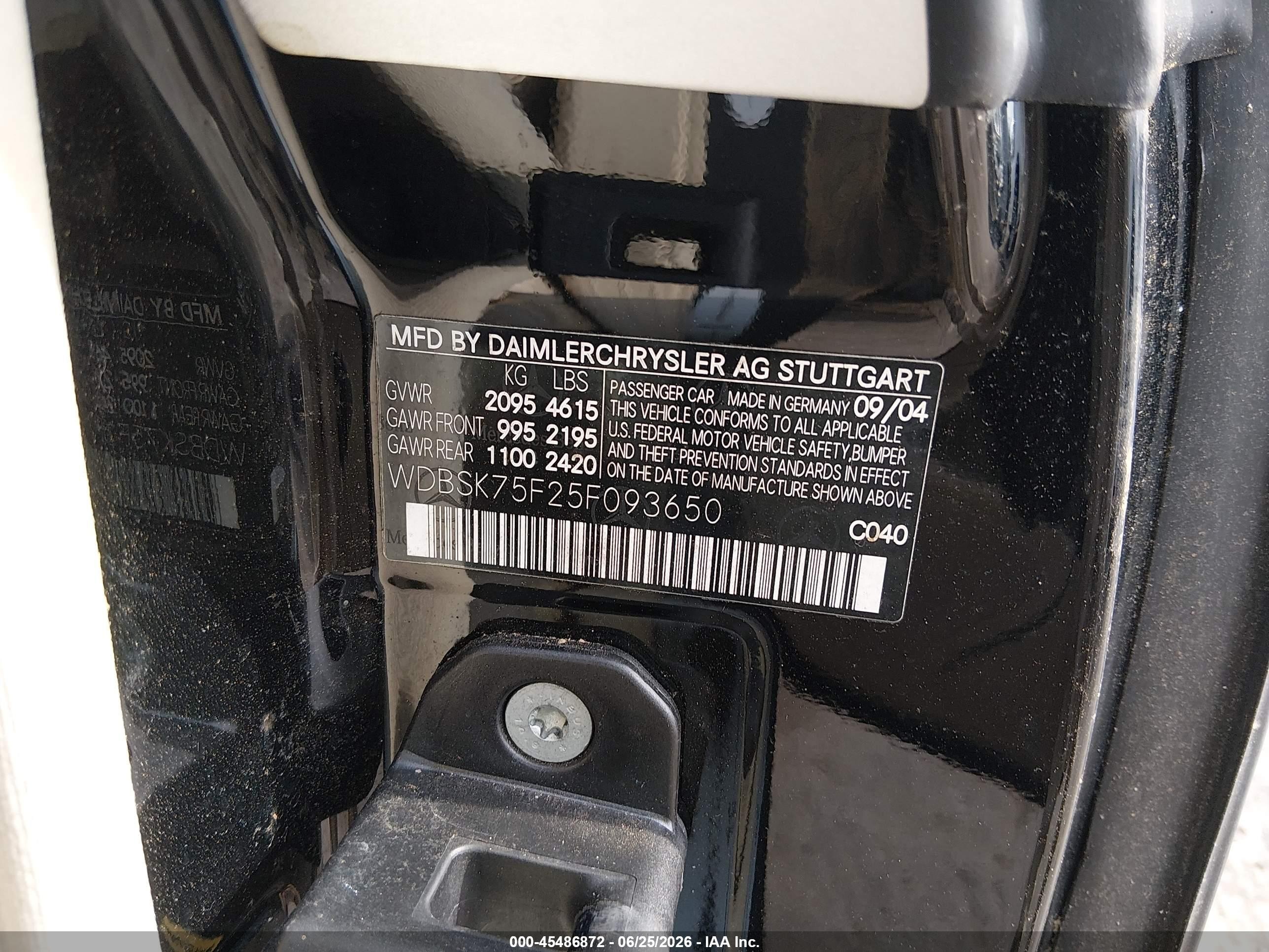 2005 Mercedes-benz Sl 500   Black vin: WDBSK75F25F093650