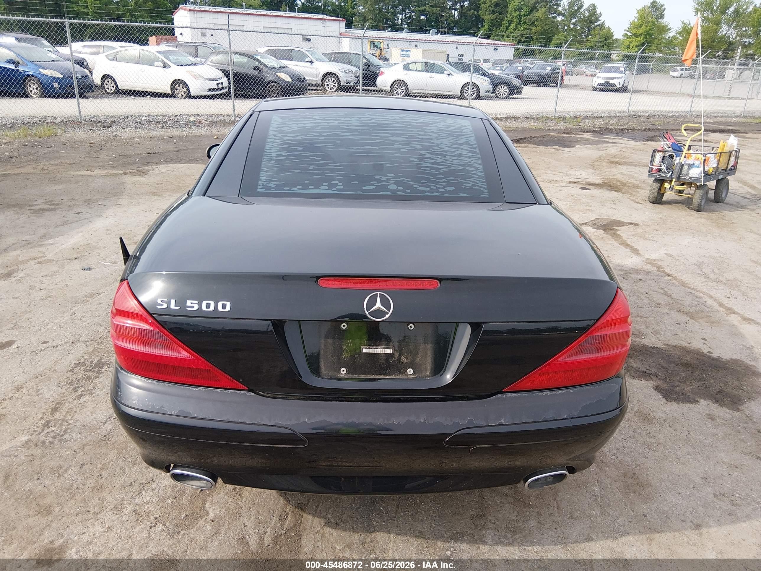 2005 Mercedes-benz Sl 500   Black vin: WDBSK75F25F093650