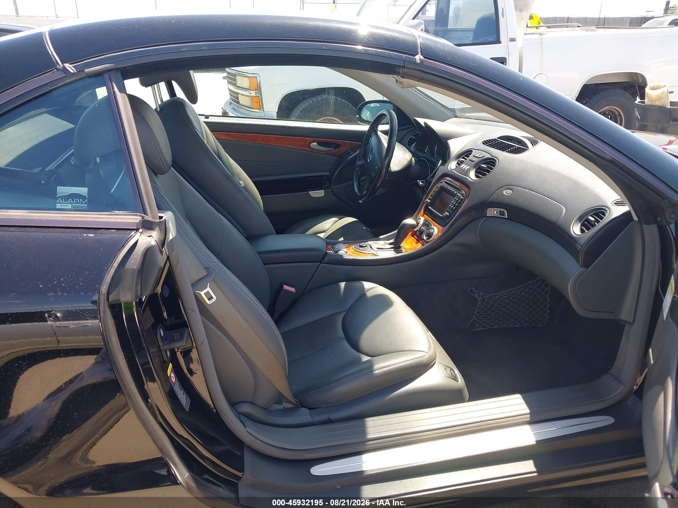 2003 Mercedes-benz Sl 500   Черный vin: WDBSK75F33F027590