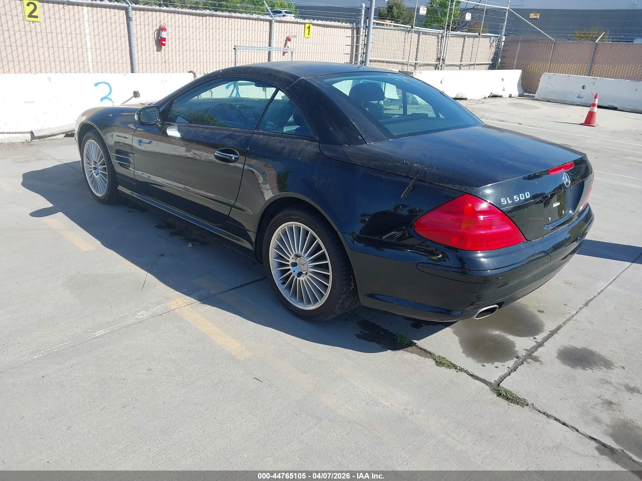 2003 Mercedes-benz Sl 500   Black vin: WDBSK75F33F033437