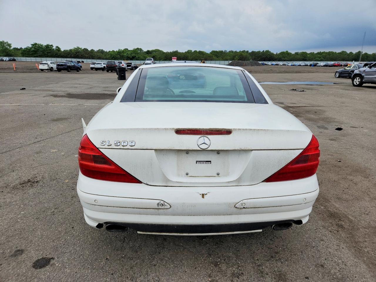 2003 Mercedes-benz Sl 500r White vin: WDBSK75F33F034765