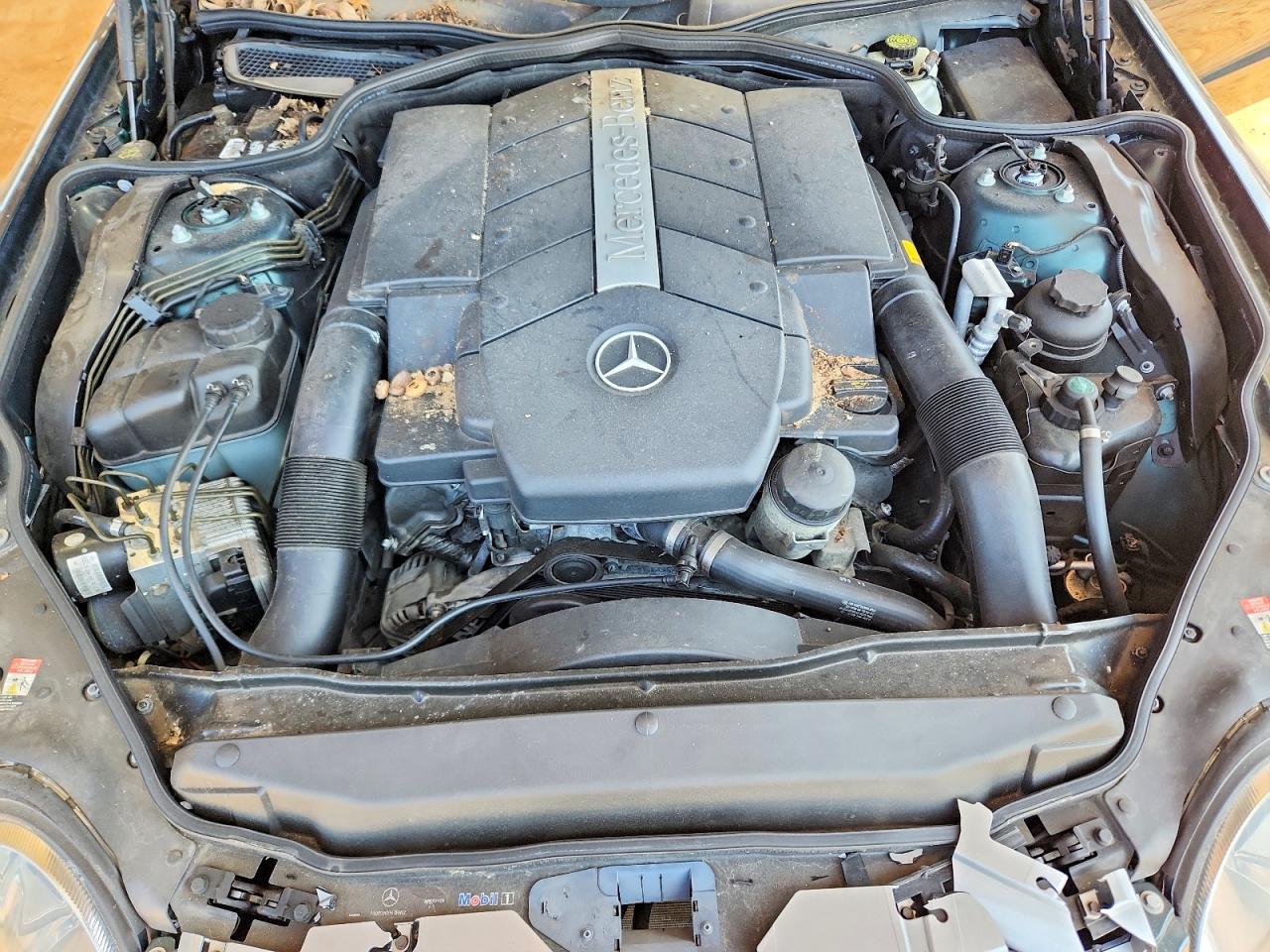 2003 Mercedes-benz Sl 500r Green vin: WDBSK75F33F042221