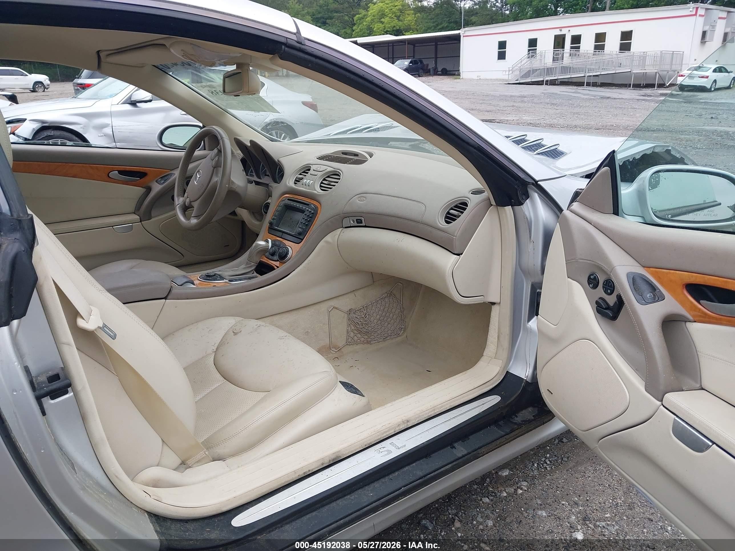 2003 Mercedes-benz Sl 500   Silver vin: WDBSK75F33F045121