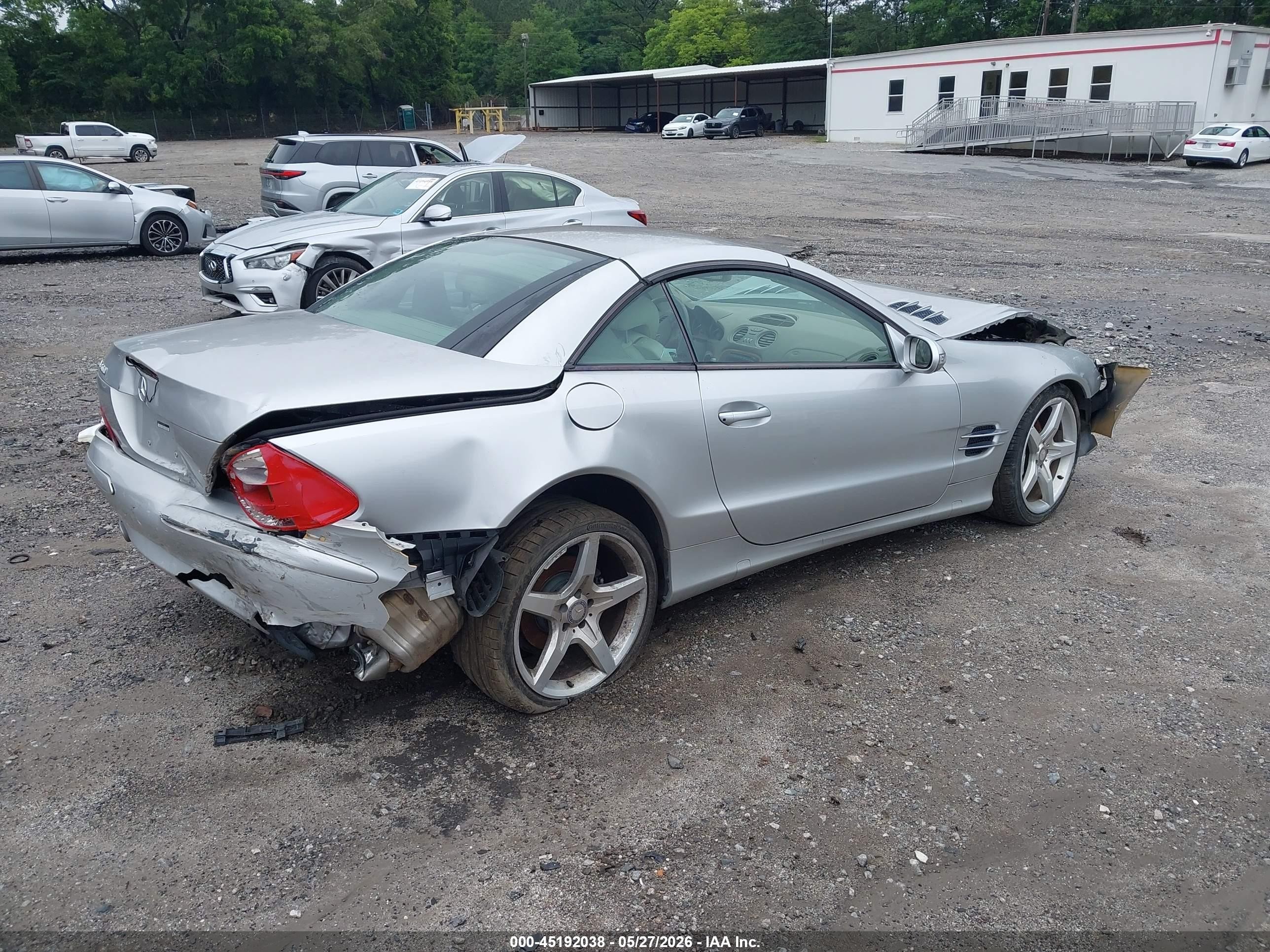 2003 Mercedes-benz Sl 500   Silver vin: WDBSK75F33F045121