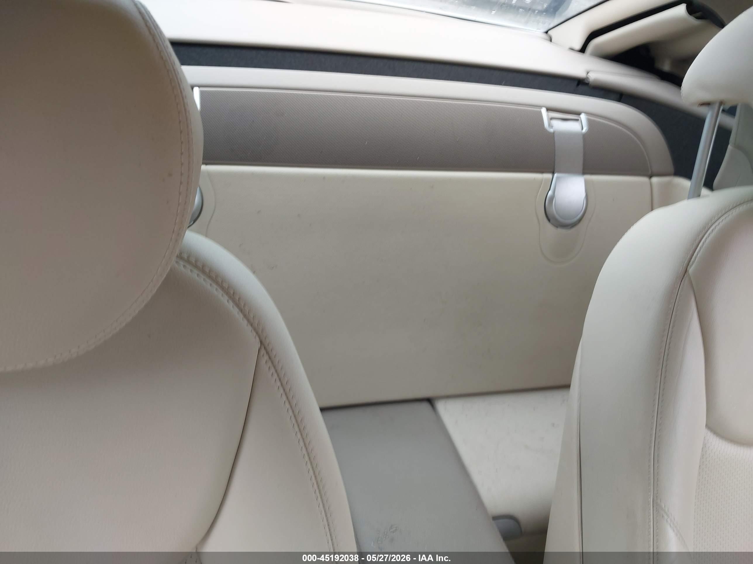 2003 Mercedes-benz Sl 500   Silver vin: WDBSK75F33F045121