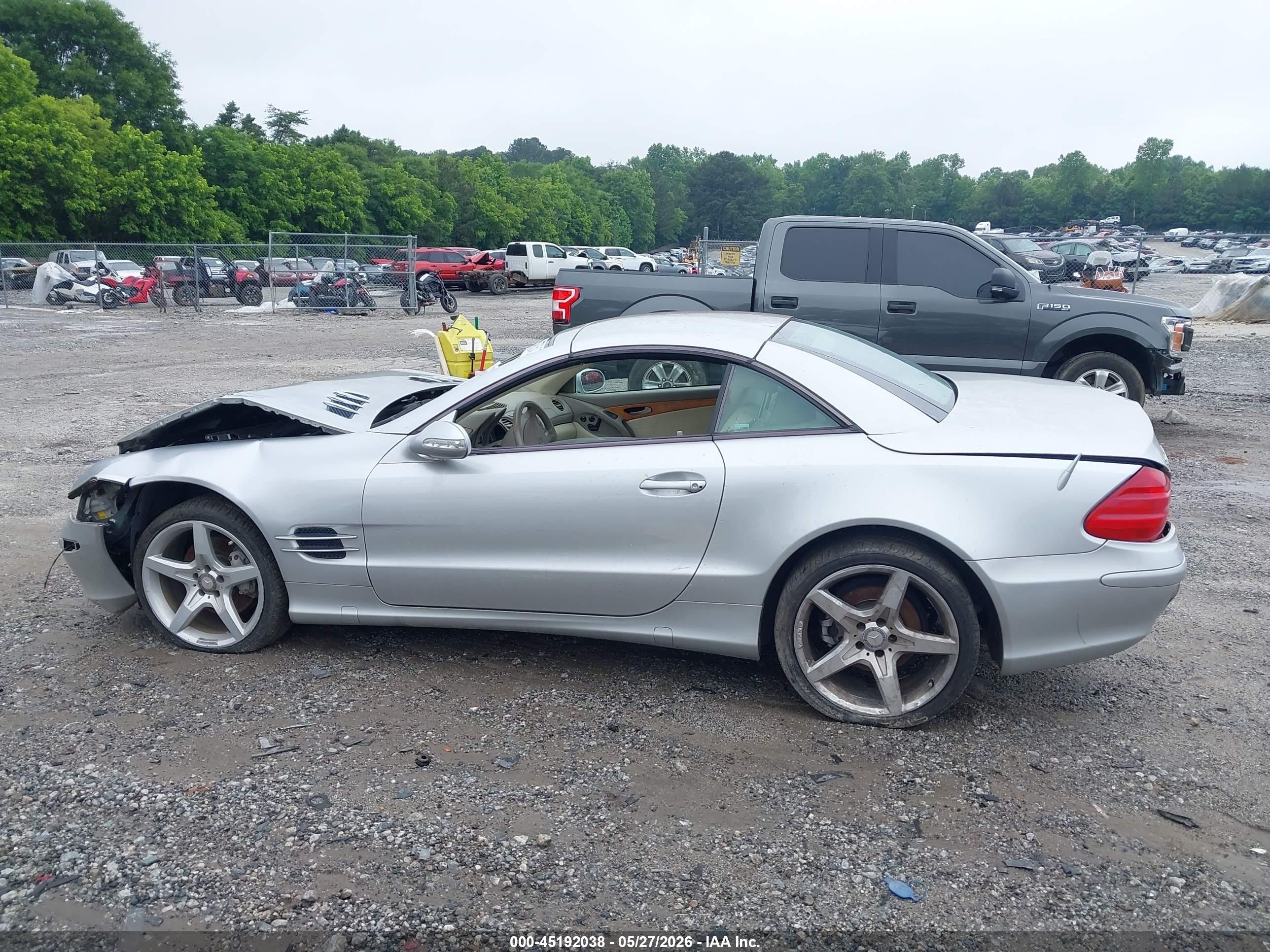 2003 Mercedes-benz Sl 500   Silver vin: WDBSK75F33F045121