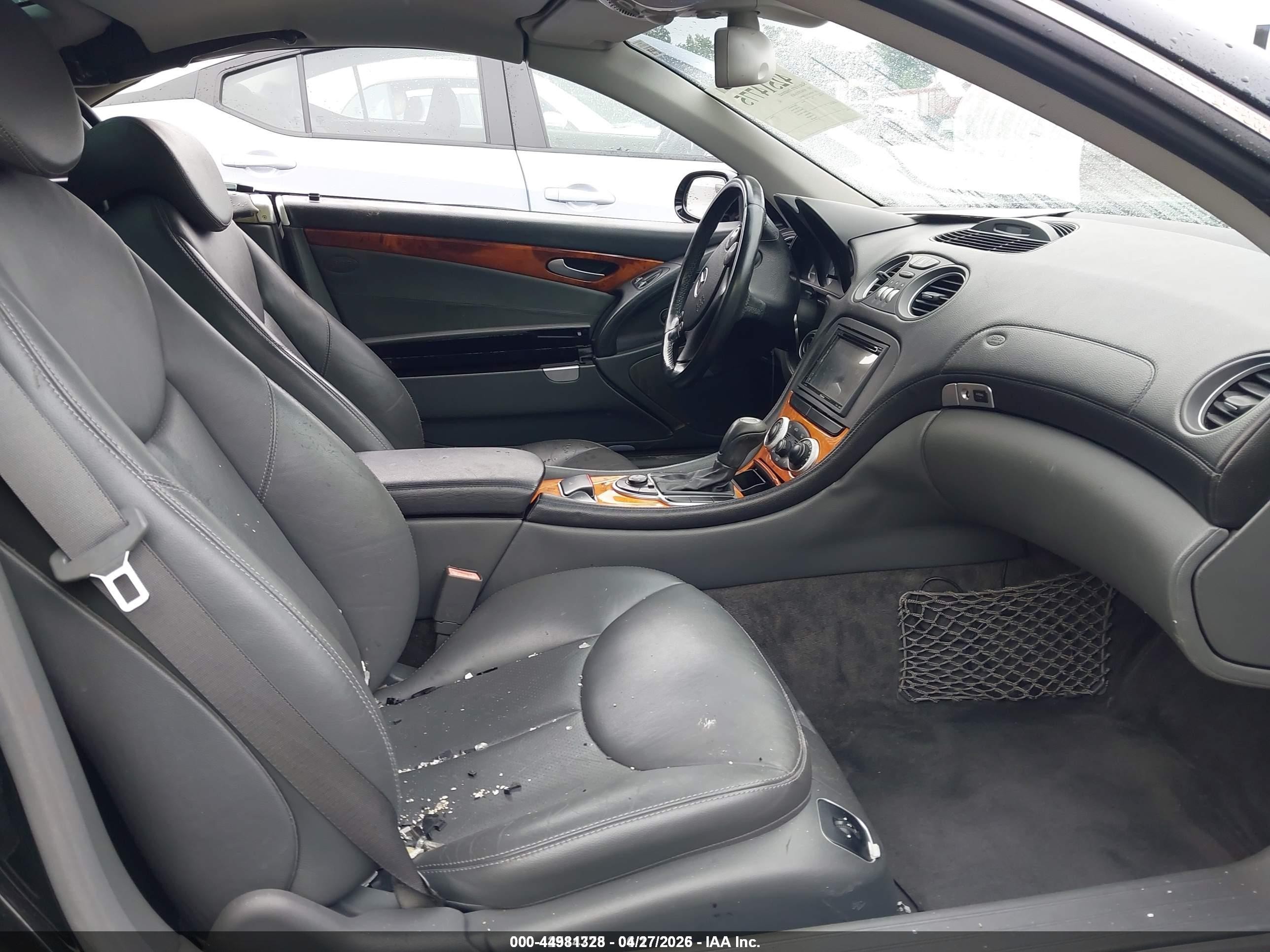 2003 Mercedes-benz Sl 500   Black vin: WDBSK75F33F060962