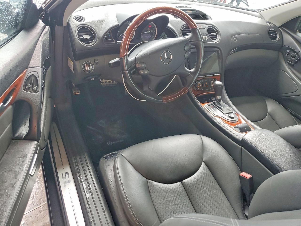 2005 Mercedes-benz Sl 500 Black vin: WDBSK75F35F106325