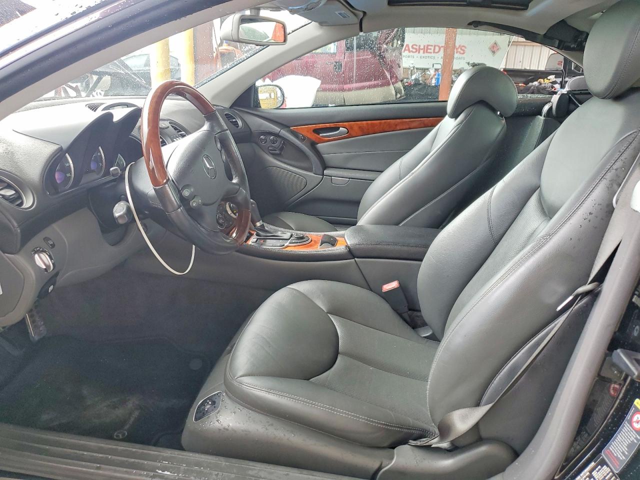 2005 Mercedes-benz Sl 500 Black vin: WDBSK75F35F106325