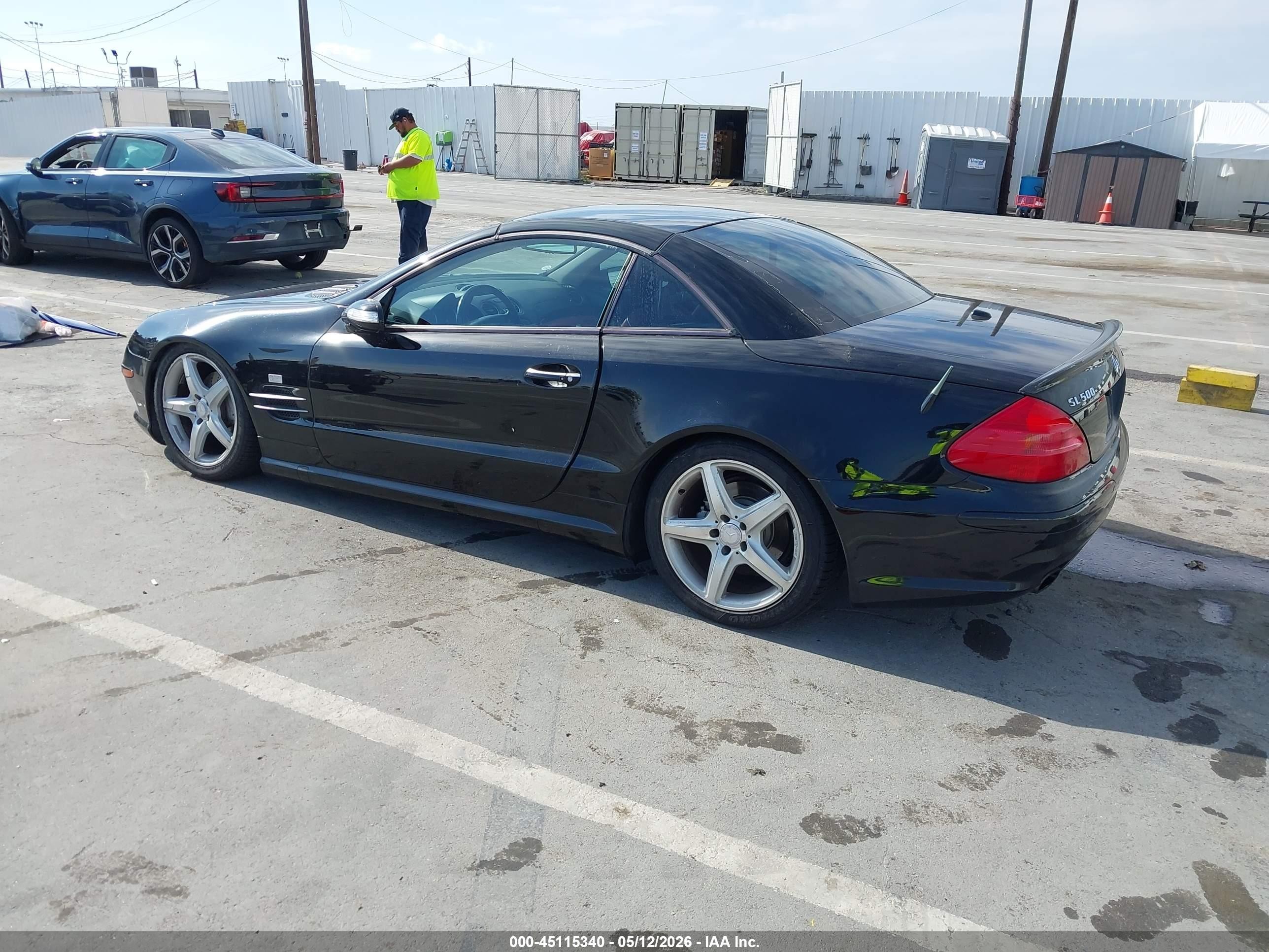 2006 Mercedes-benz Sl 500   Black vin: WDBSK75F36F115625