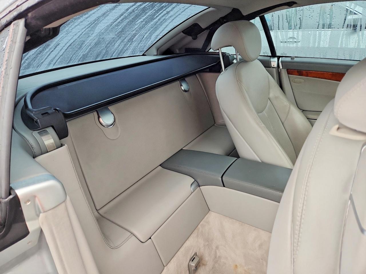 2004 Mercedes-benz Sl 500 Silver vin: WDBSK75F44F075732