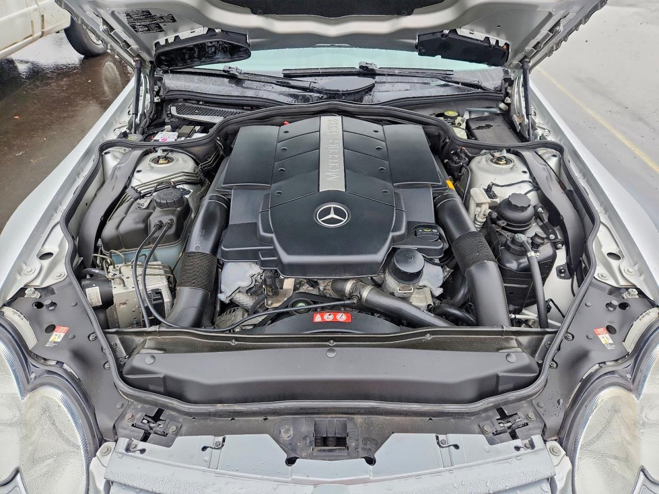 2004 Mercedes-benz Sl 500 Silver vin: WDBSK75F44F075732