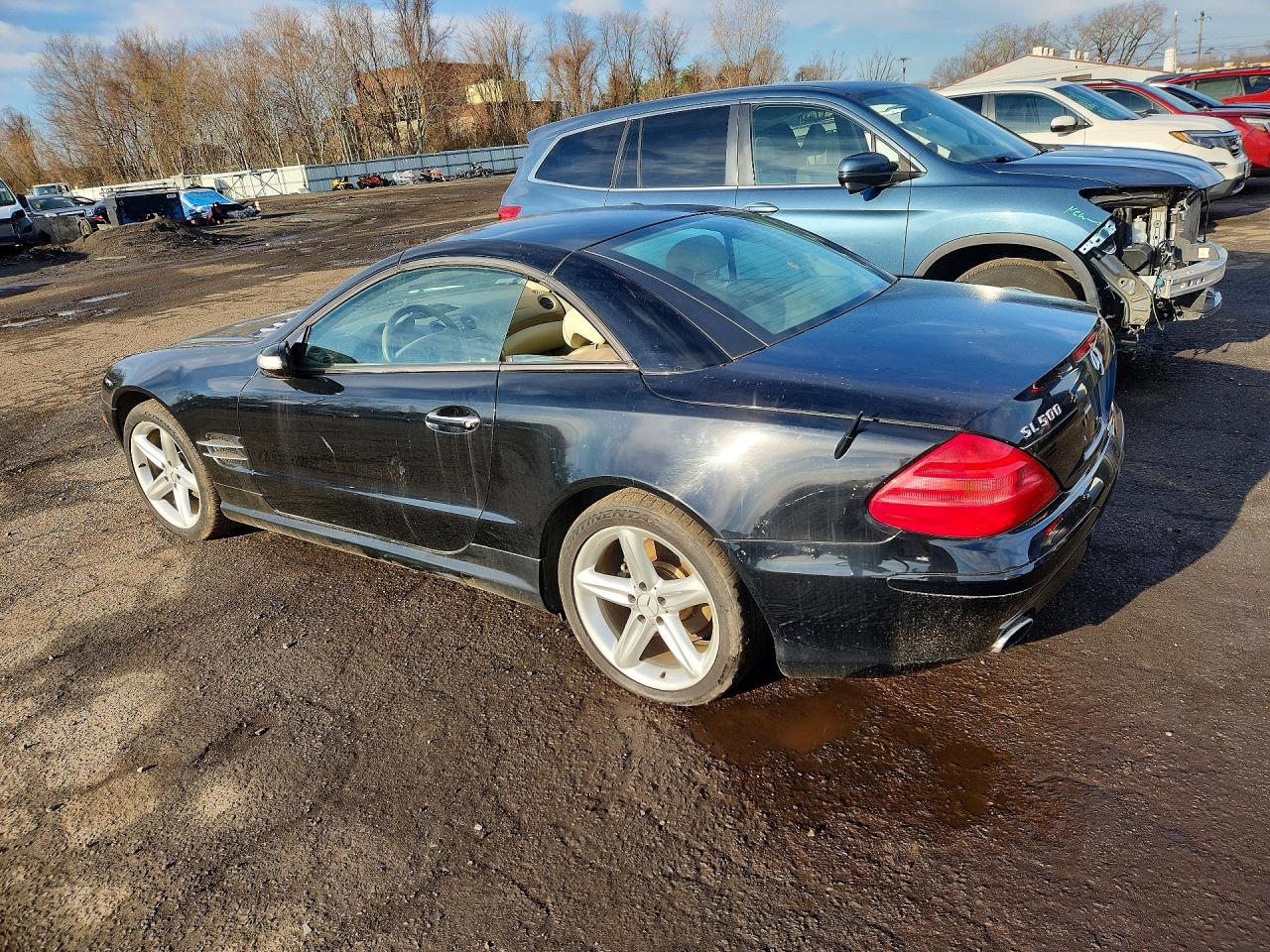 2004 Mercedes-benz Sl 500 Черный vin: WDBSK75F44F085807