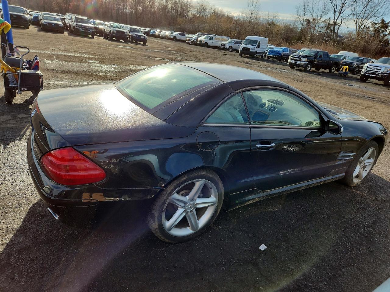 2004 Mercedes-benz Sl 500 Черный vin: WDBSK75F44F085807