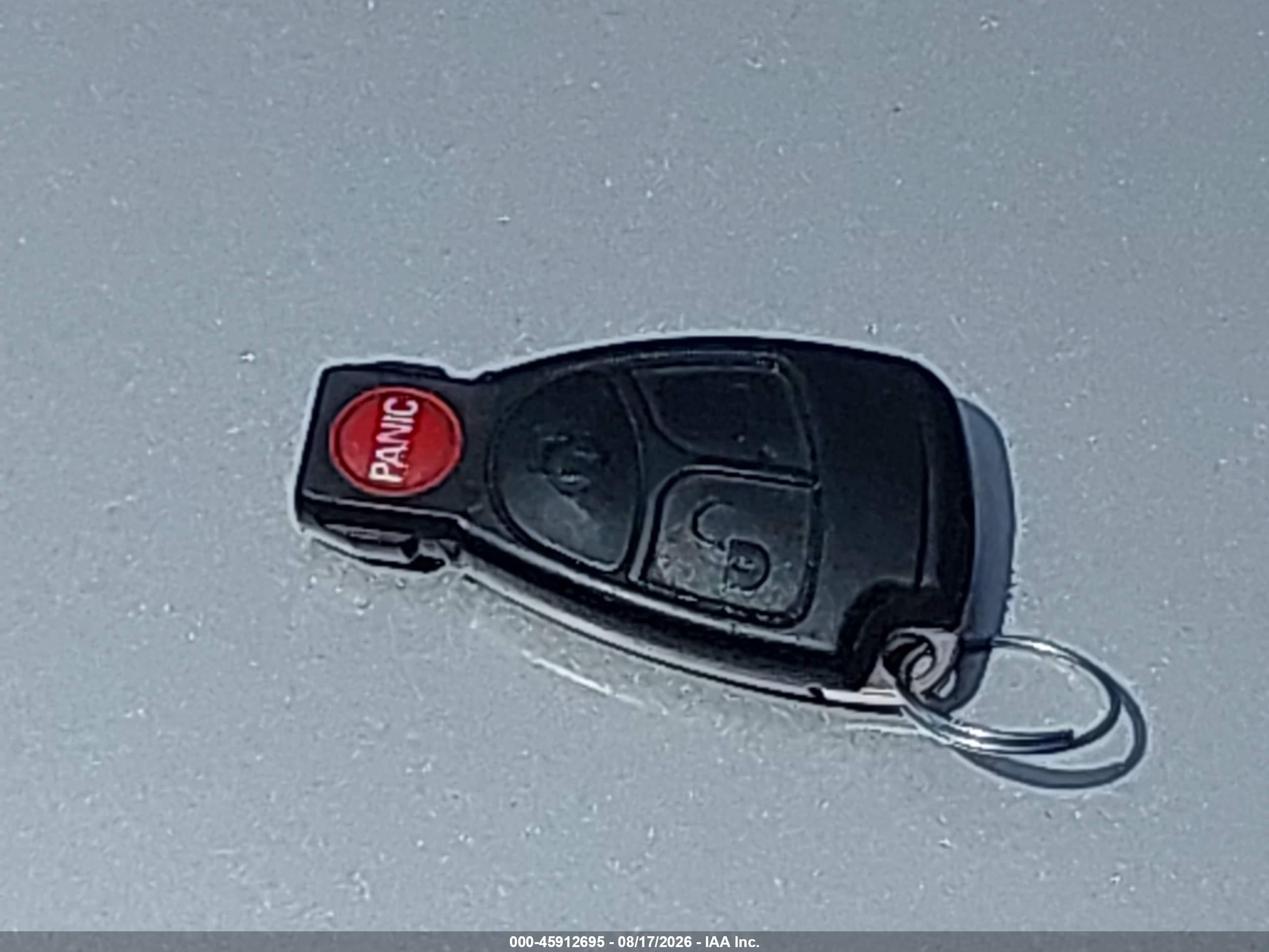 2005 Mercedes-benz Sl 500   Серебряный vin: WDBSK75F45F087350