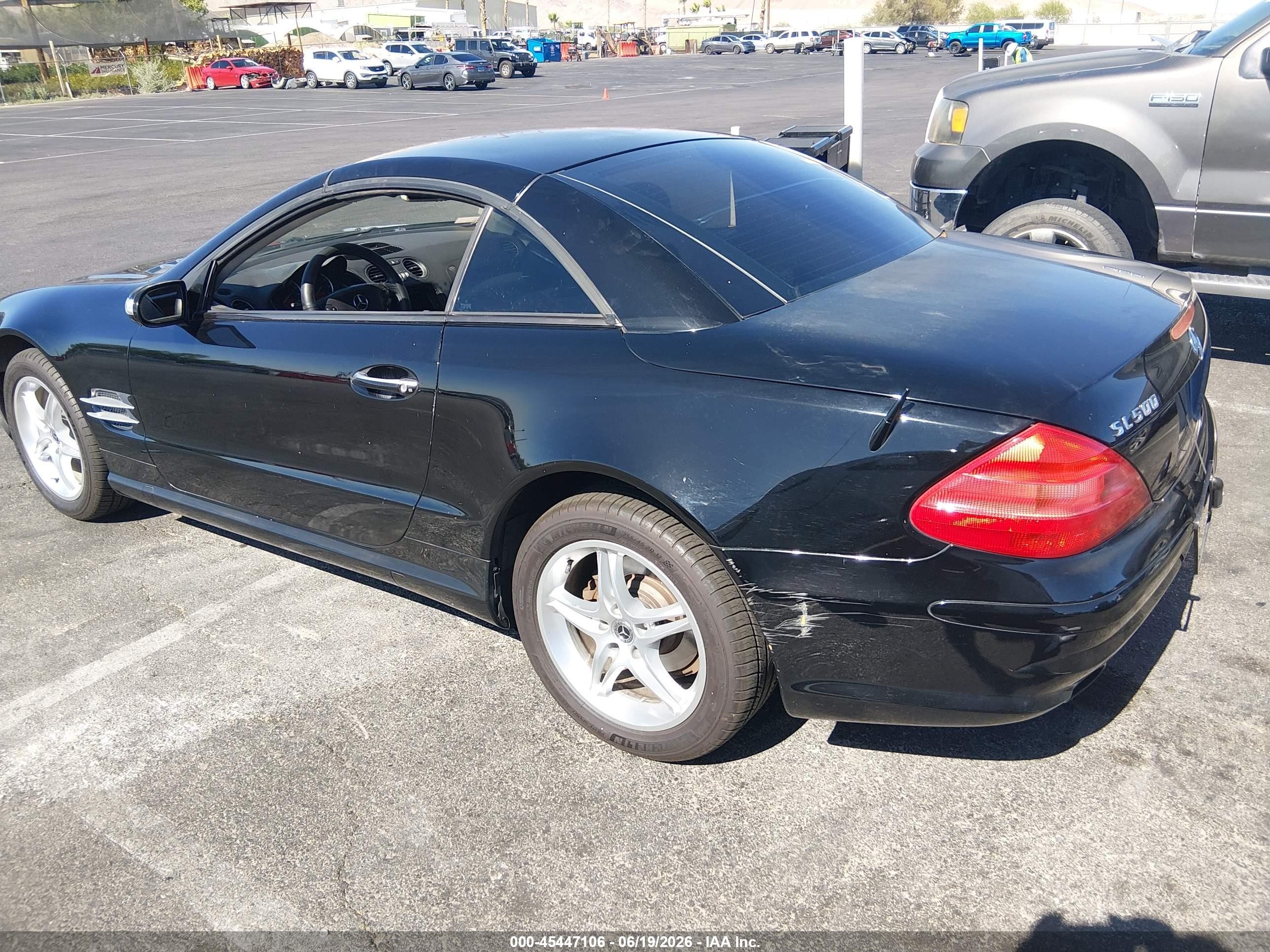 2005 Mercedes-benz Sl 500   Black vin: WDBSK75F45F106477