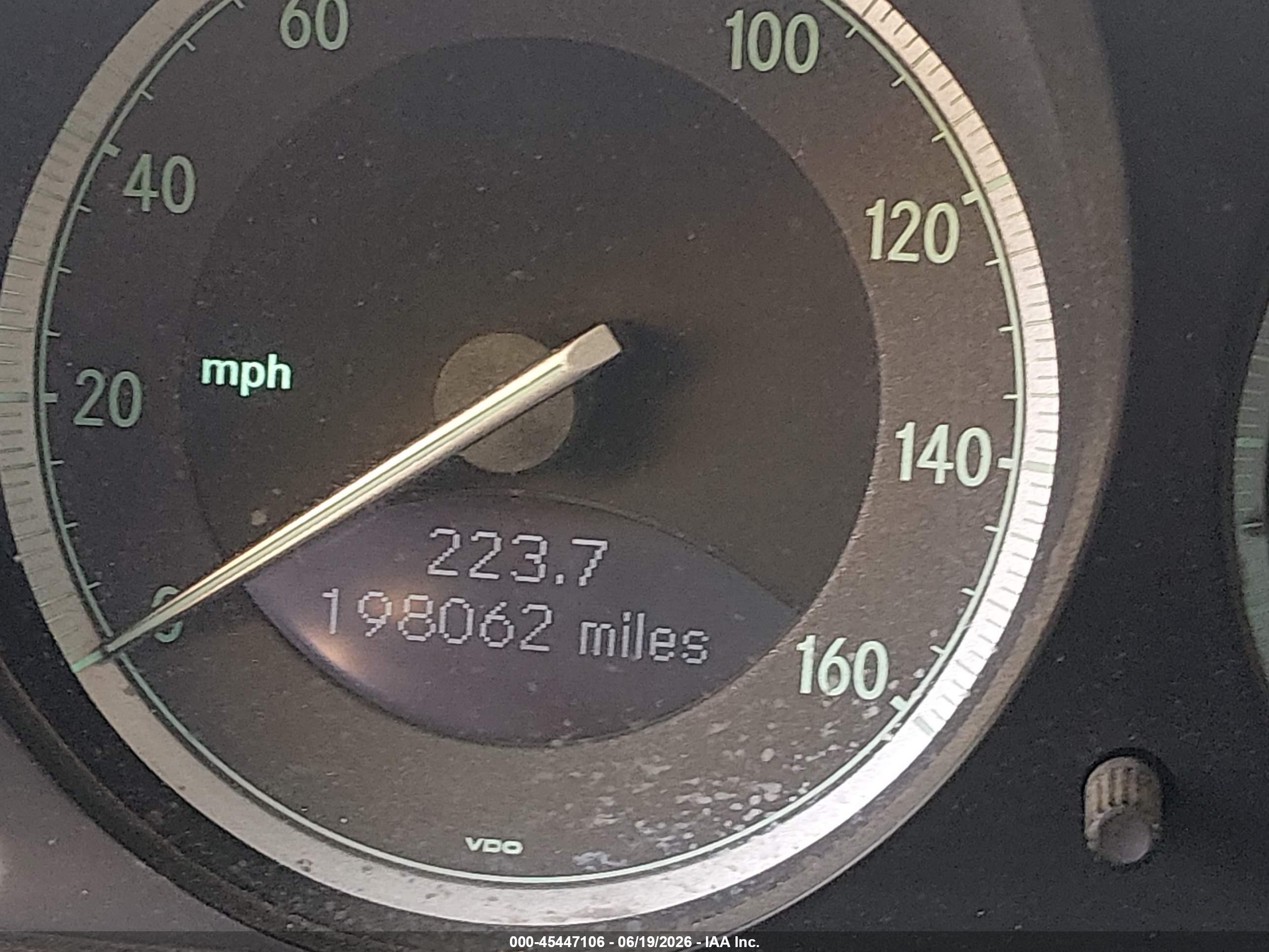 2005 Mercedes-benz Sl 500   Black vin: WDBSK75F45F106477