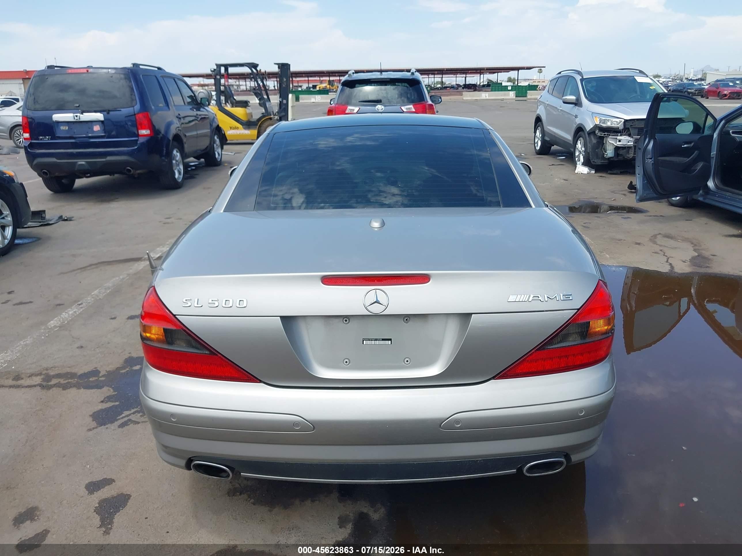 2006 Mercedes-benz Sl 500   Silver vin: WDBSK75F46F112538
